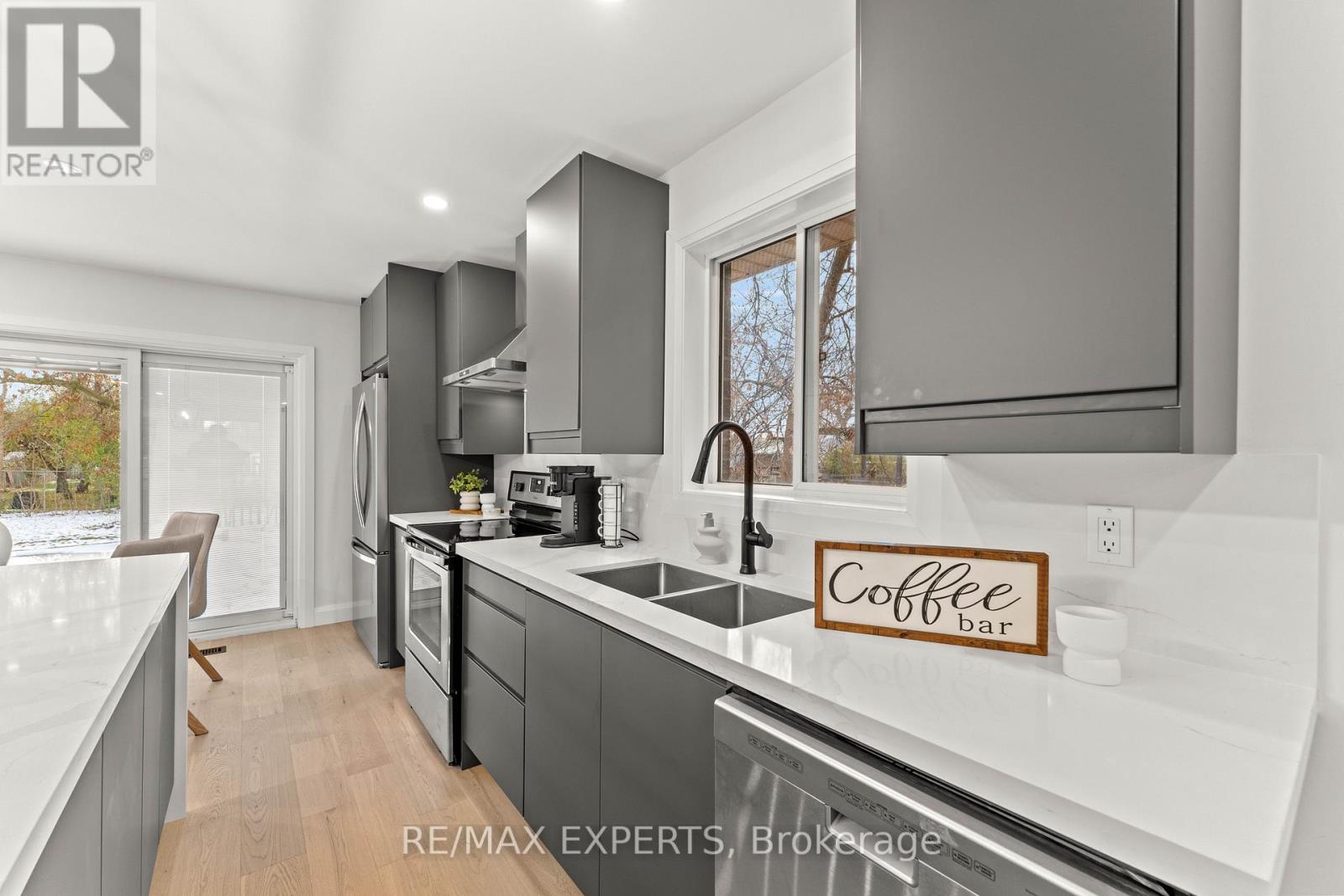 353 Walter Drive, Georgina, Ontario  L4P 3A8 - Photo 26 - N12689092