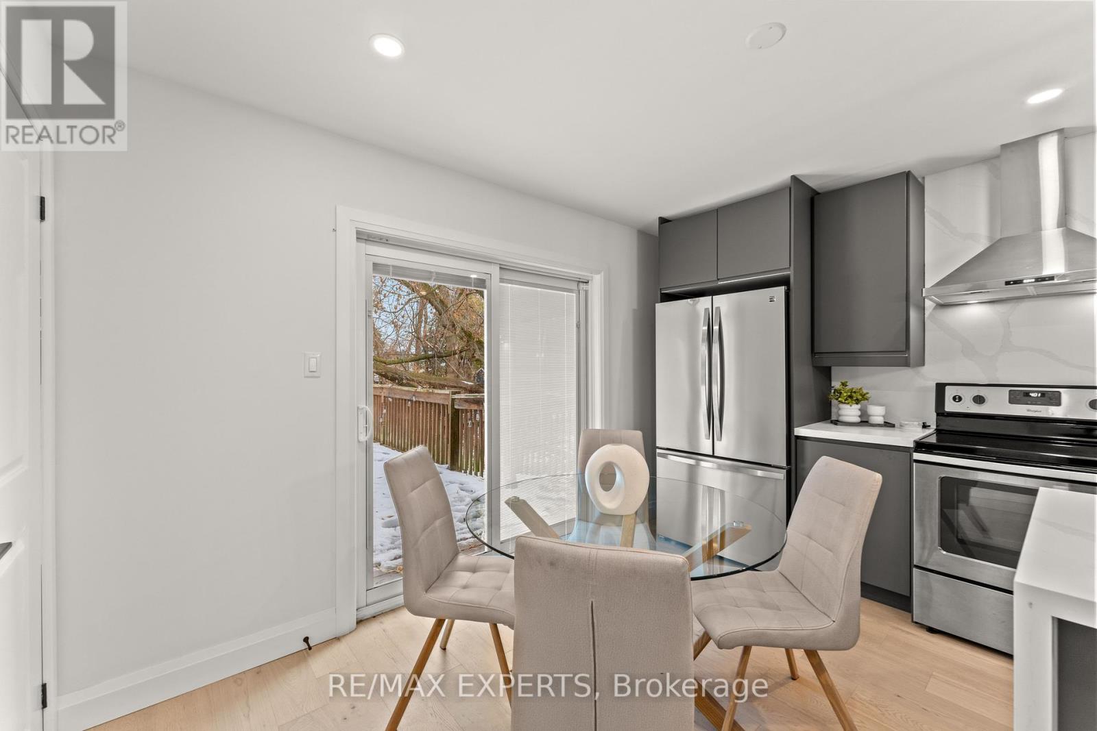 353 Walter Drive, Georgina, Ontario  L4P 3A8 - Photo 19 - N12689092