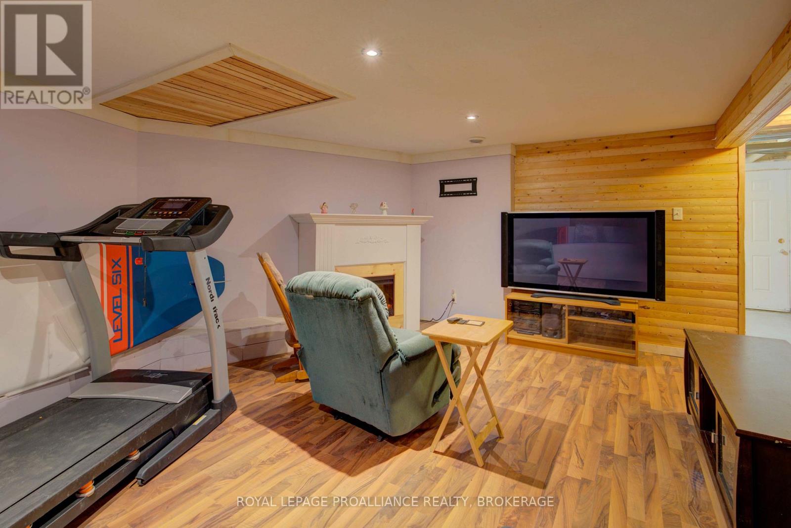 224 Island Drive, Frontenac, Ontario  K0H 2B0 - Photo 33 - X12688720