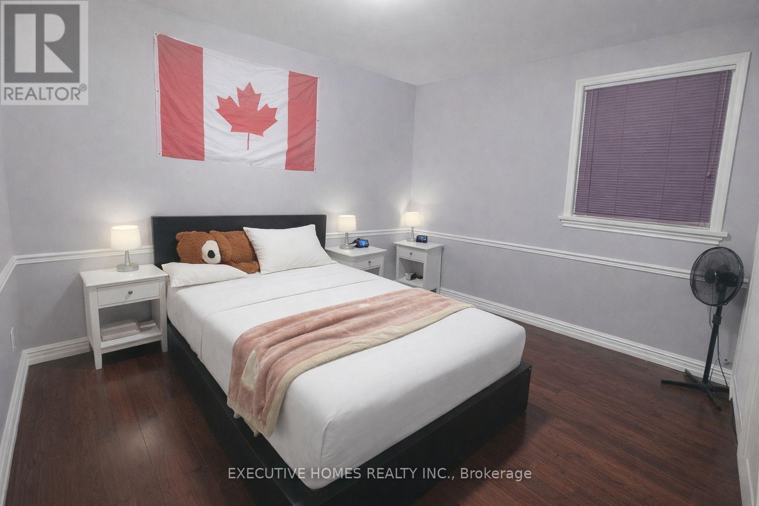 6 Manderley Pl Place, Brampton, Ontario  L6S 2S6 - Photo 8 - W12689512