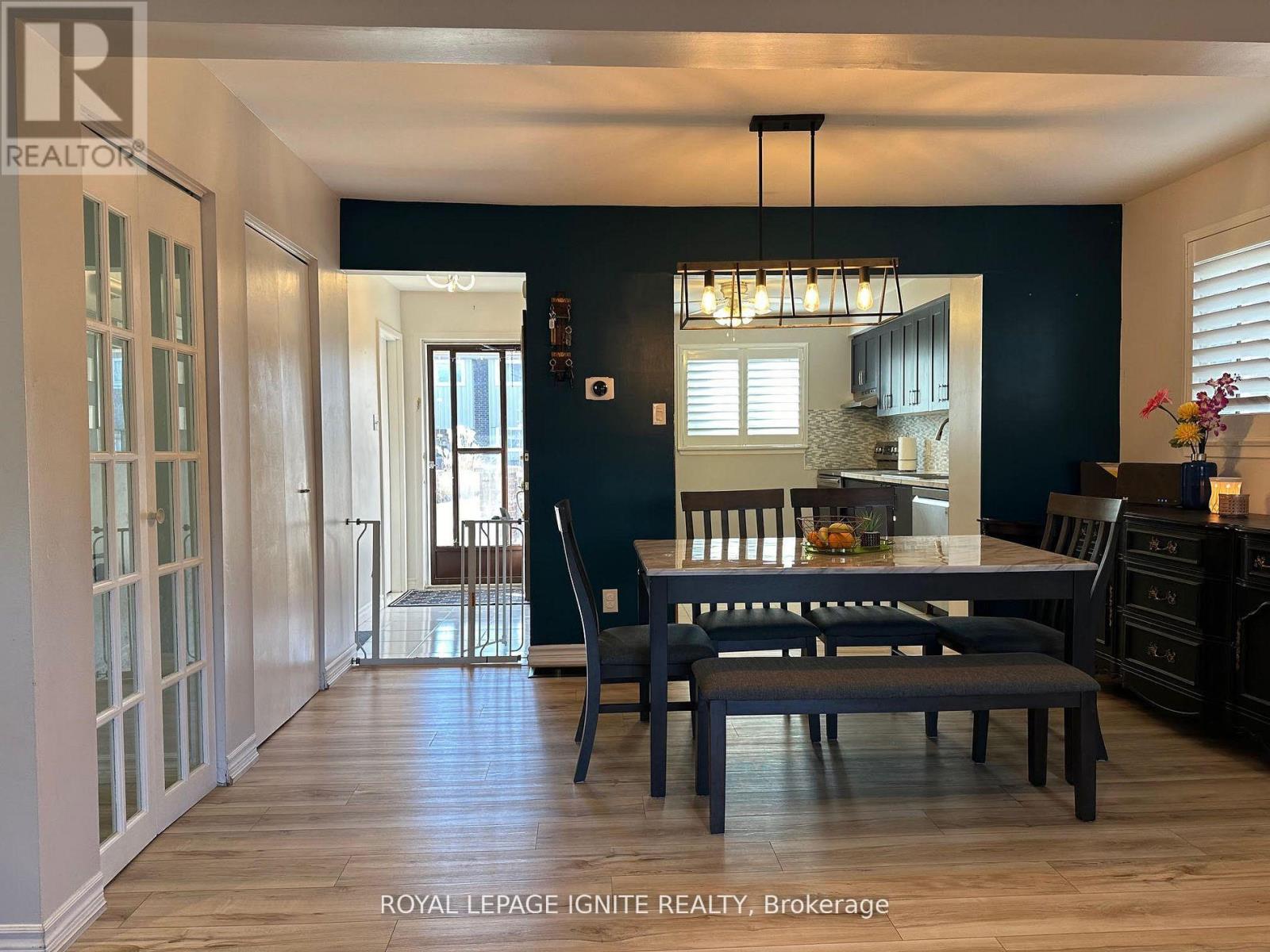 7 - 1302 Guelph Line, Burlington, Ontario  L7P 2S9 - Photo 9 - W12689522