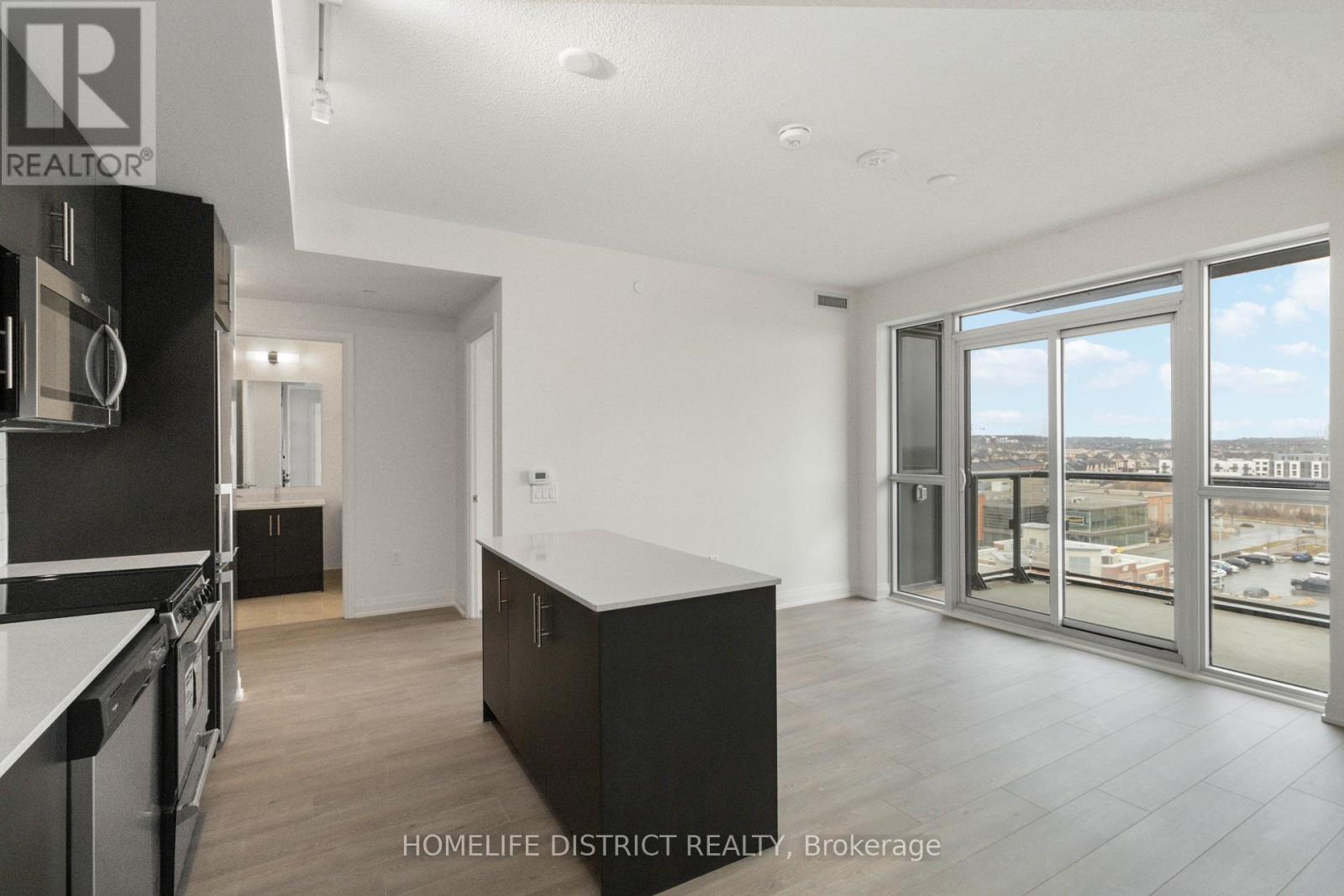 509 Dundas Street W, Oakville, Ontario  L6M 4M2 - Photo 13 - W12689558