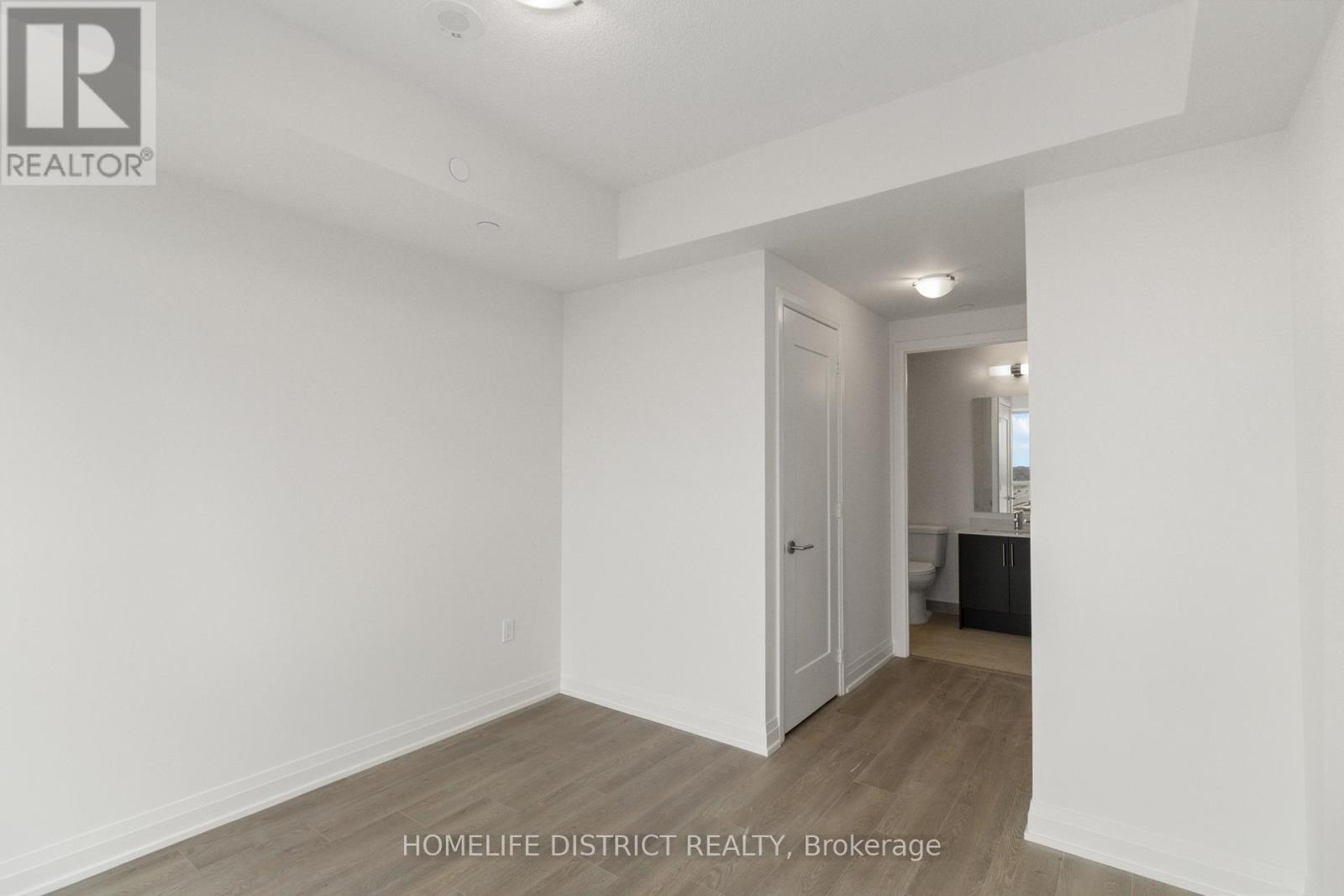 509 Dundas Street W, Oakville, Ontario  L6M 4M2 - Photo 18 - W12689558