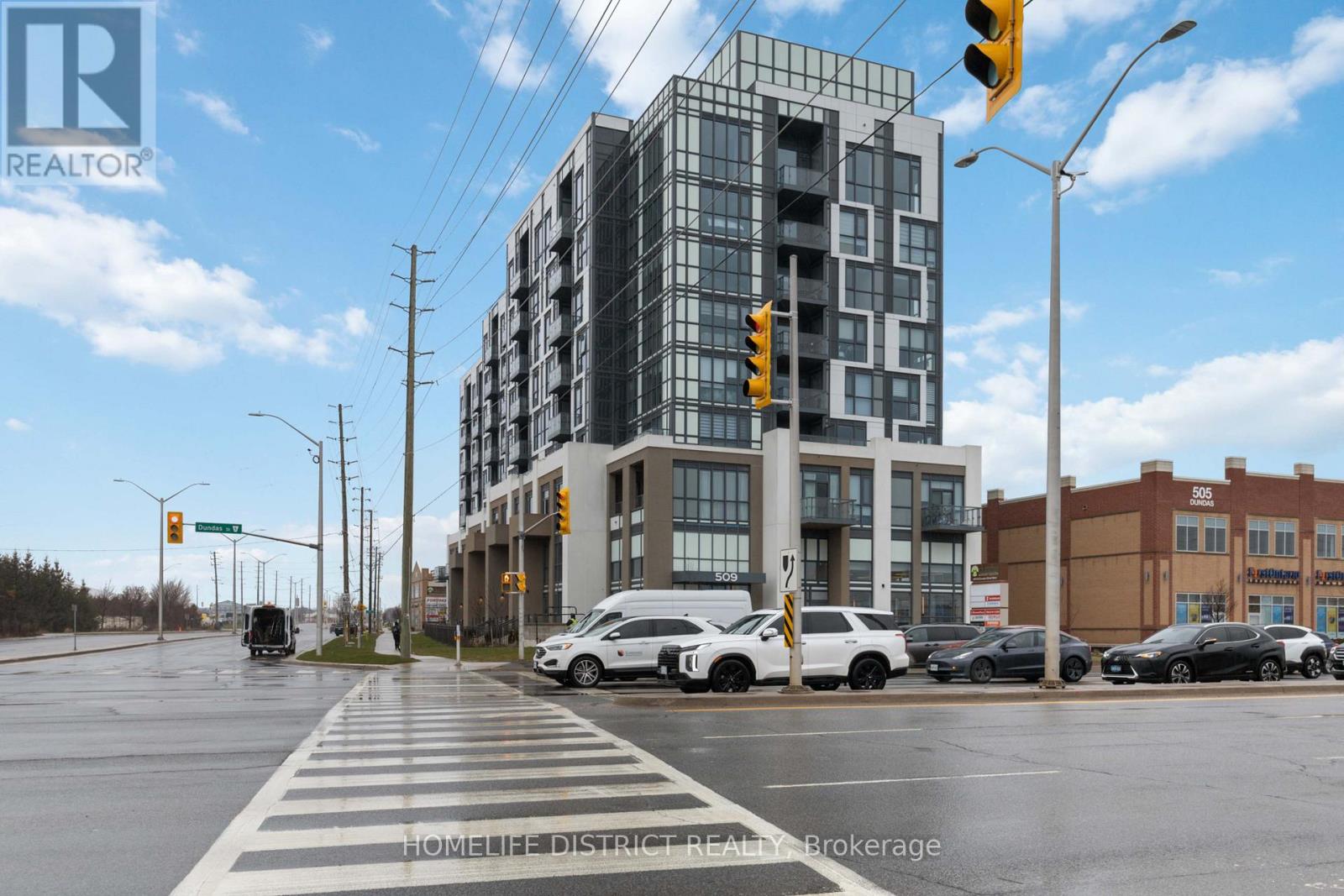 509 Dundas Street W, Oakville, Ontario  L6M 4M2 - Photo 2 - W12689558