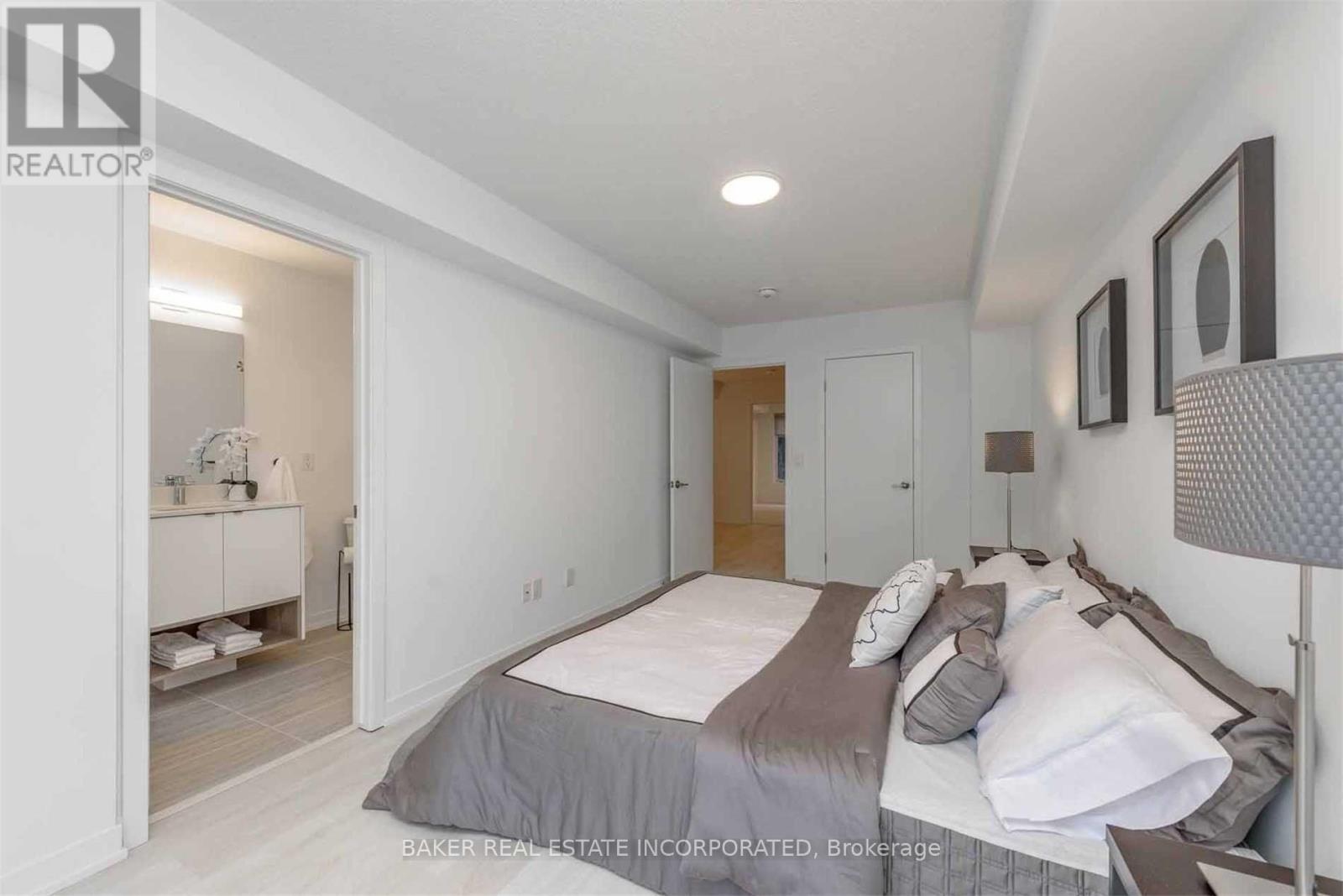 30 - 1095 Cooke Boulevard, Burlington, Ontario  L7T 0C4 - Photo 11 - W12689590