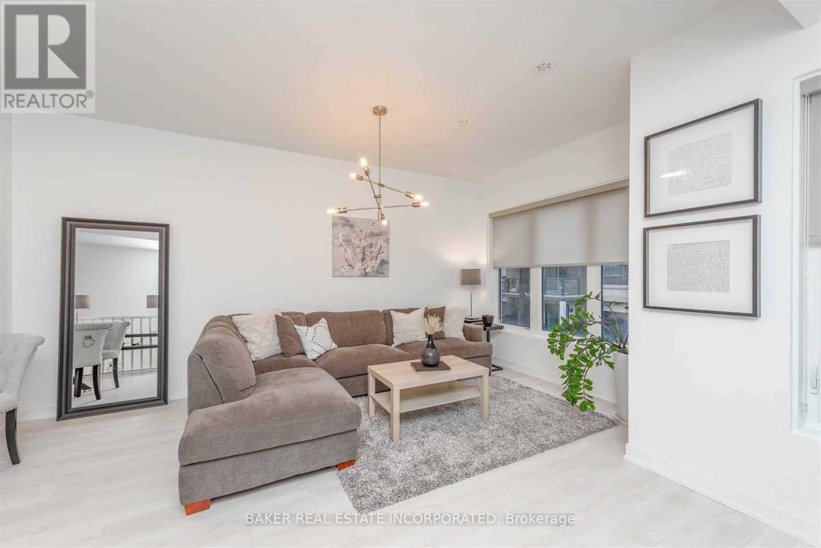 30 - 1095 Cooke Boulevard, Burlington, Ontario  L7T 0C4 - Photo 3 - W12689590