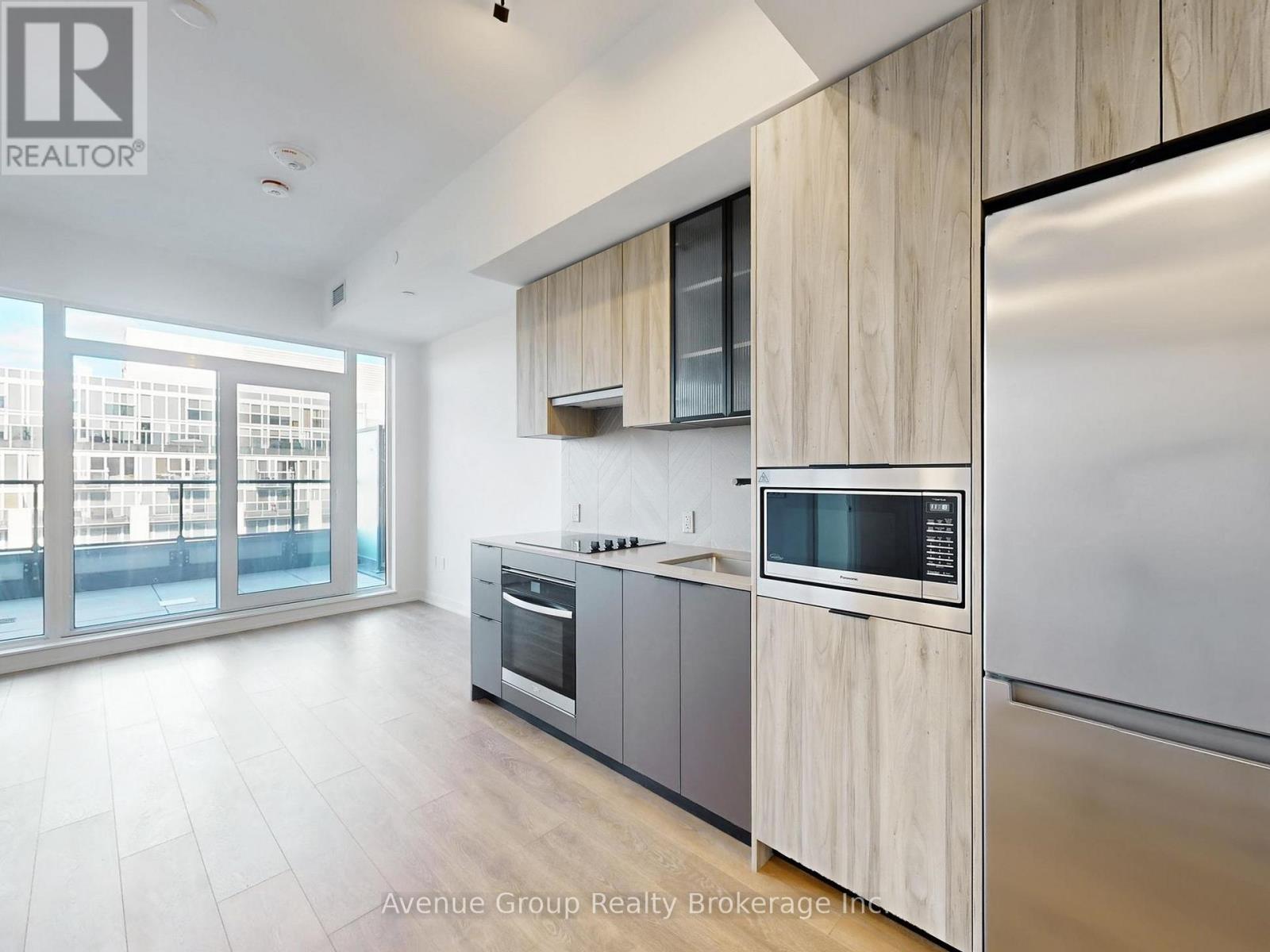 620 - 1037 The Queensway, Toronto, Ontario  M8Z 6C7 - Photo 3 - W12689594