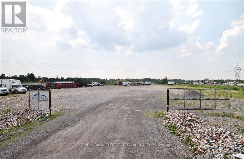 6710 BANK STREET, Ottawa, Ontario