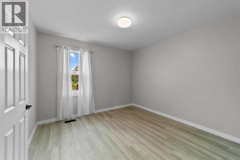 201 Main Street, Rosalind, Alberta  T0B 3Y0 - Photo 13 - A2246935