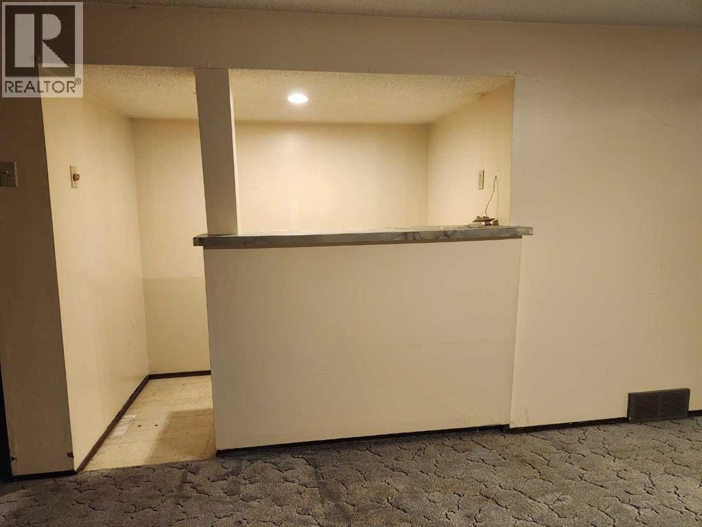 75 Hunts Crescent, Drumheller, Alberta  T0J 0Y6 - Photo 18 - A2275940