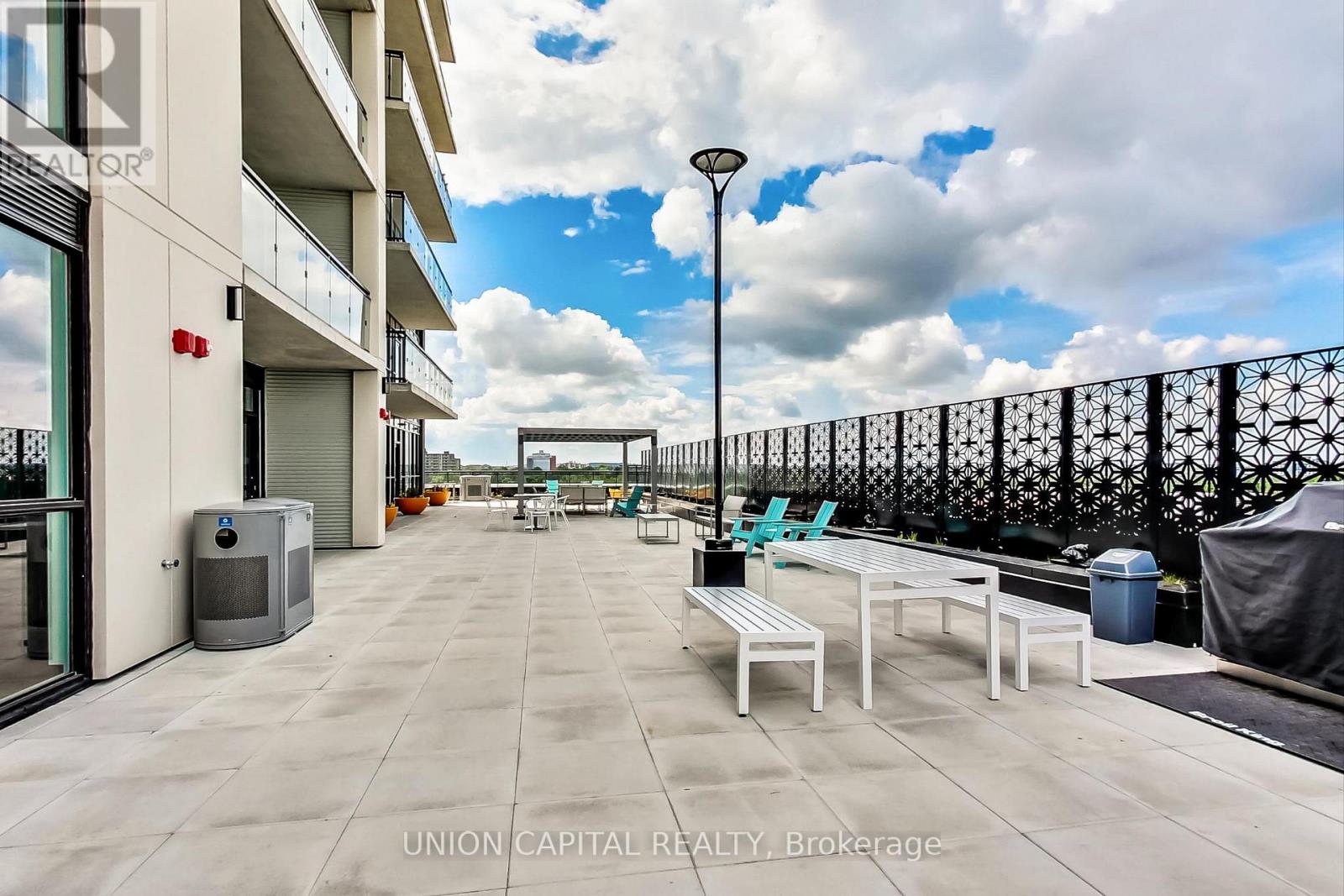 801 - 60 Charles Street W, Kitchener, Ontario  N2G 0C9 - Photo 35 - X12683522