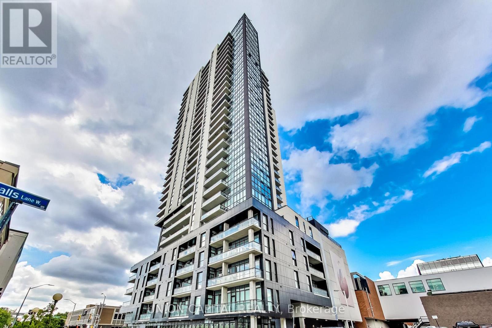 801 - 60 Charles Street W, Kitchener, Ontario  N2G 0C9 - Photo 4 - X12683522