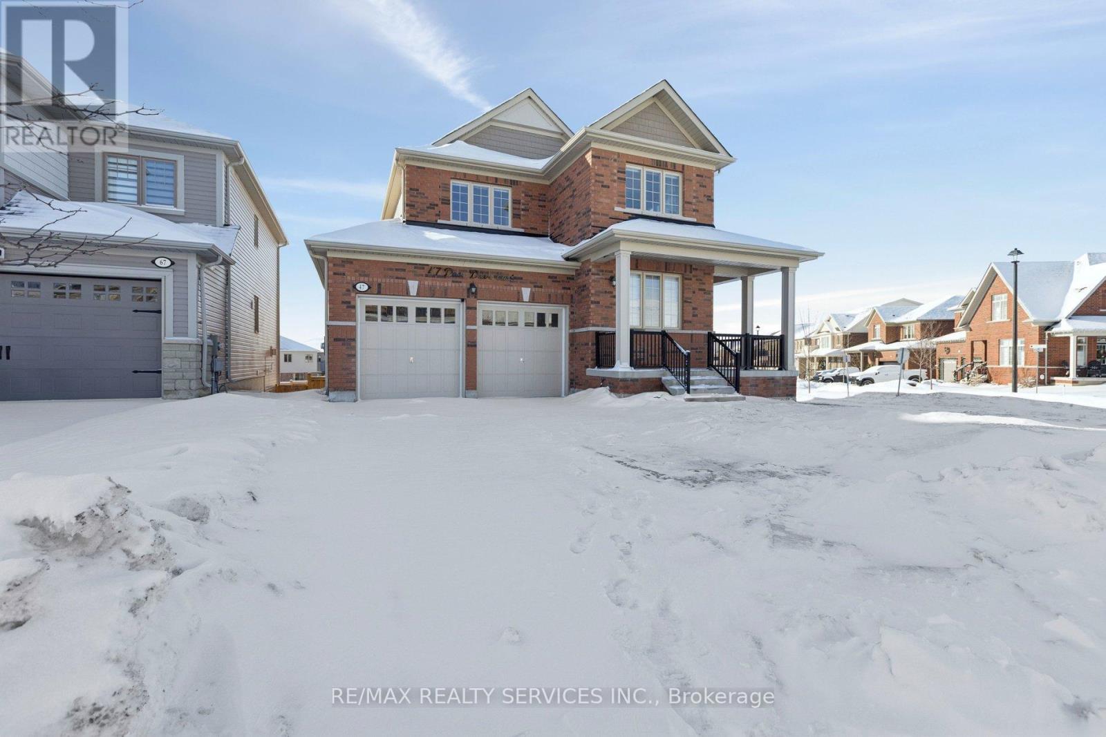 47 Dass Drive E, Centre Wellington, Ontario  N1M 0H1 - Photo 2 - X12689588