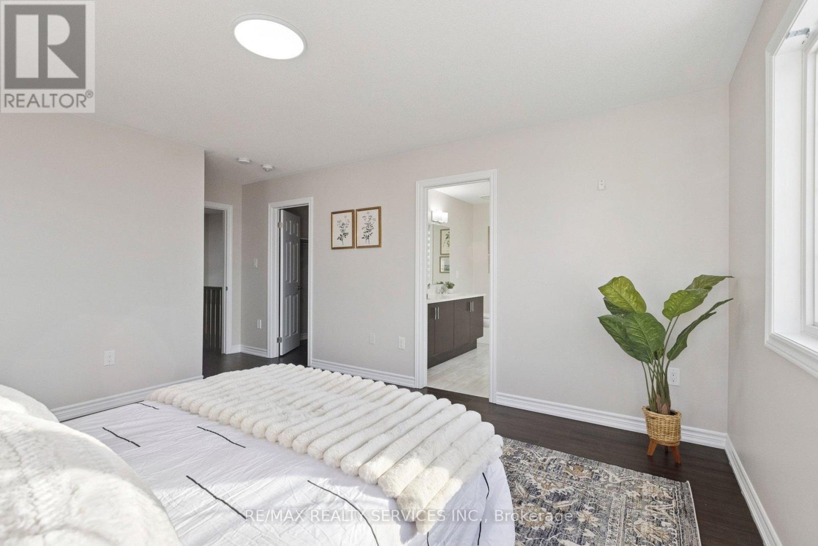 47 Dass Drive E, Centre Wellington, Ontario  N1M 0H1 - Photo 36 - X12689588