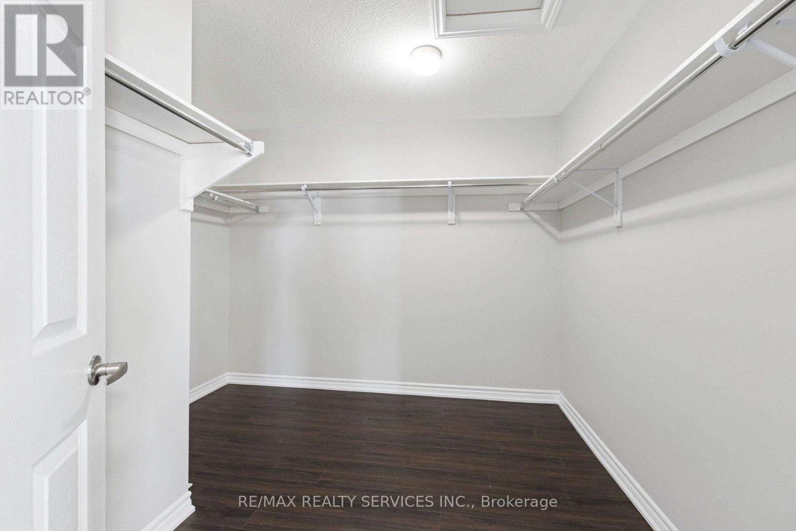 47 Dass Drive E, Centre Wellington, Ontario  N1M 0H1 - Photo 40 - X12689588