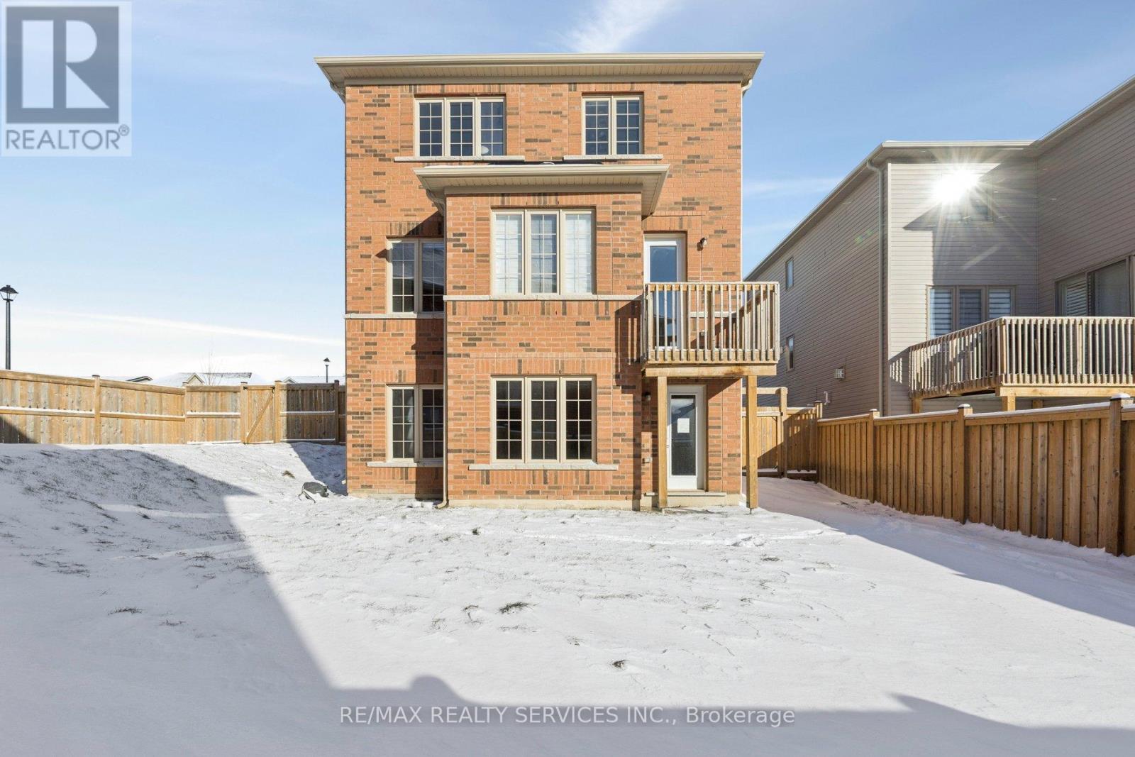 47 Dass Drive E, Centre Wellington, Ontario  N1M 0H1 - Photo 45 - X12689588