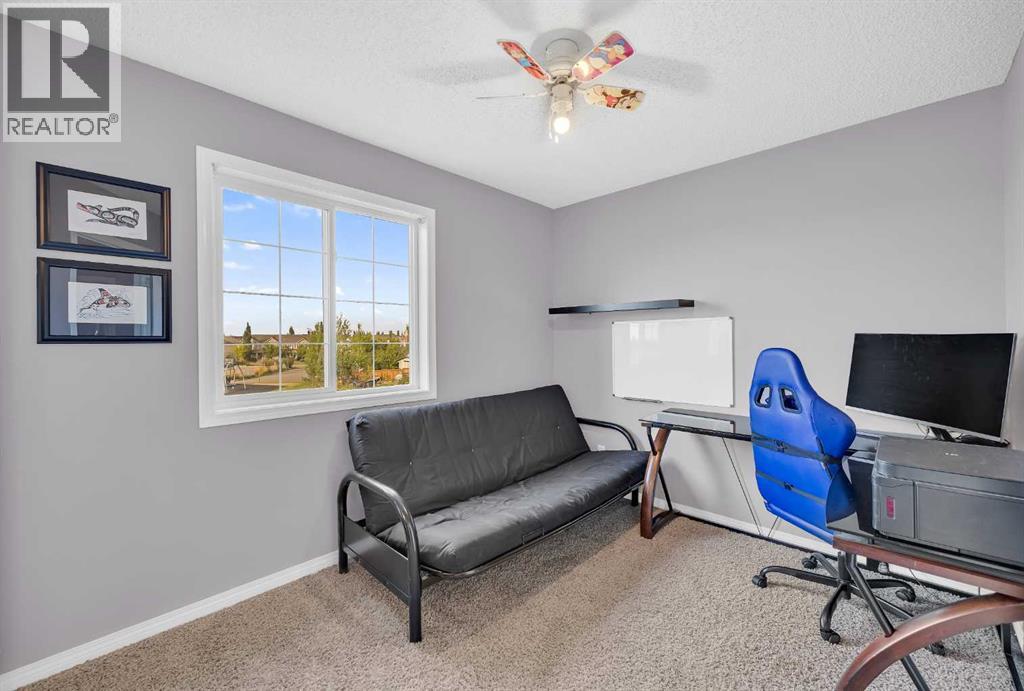 126 Windstone Avenue Sw, Airdrie, Alberta  T4B 3R3 - Photo 24 - A2273795