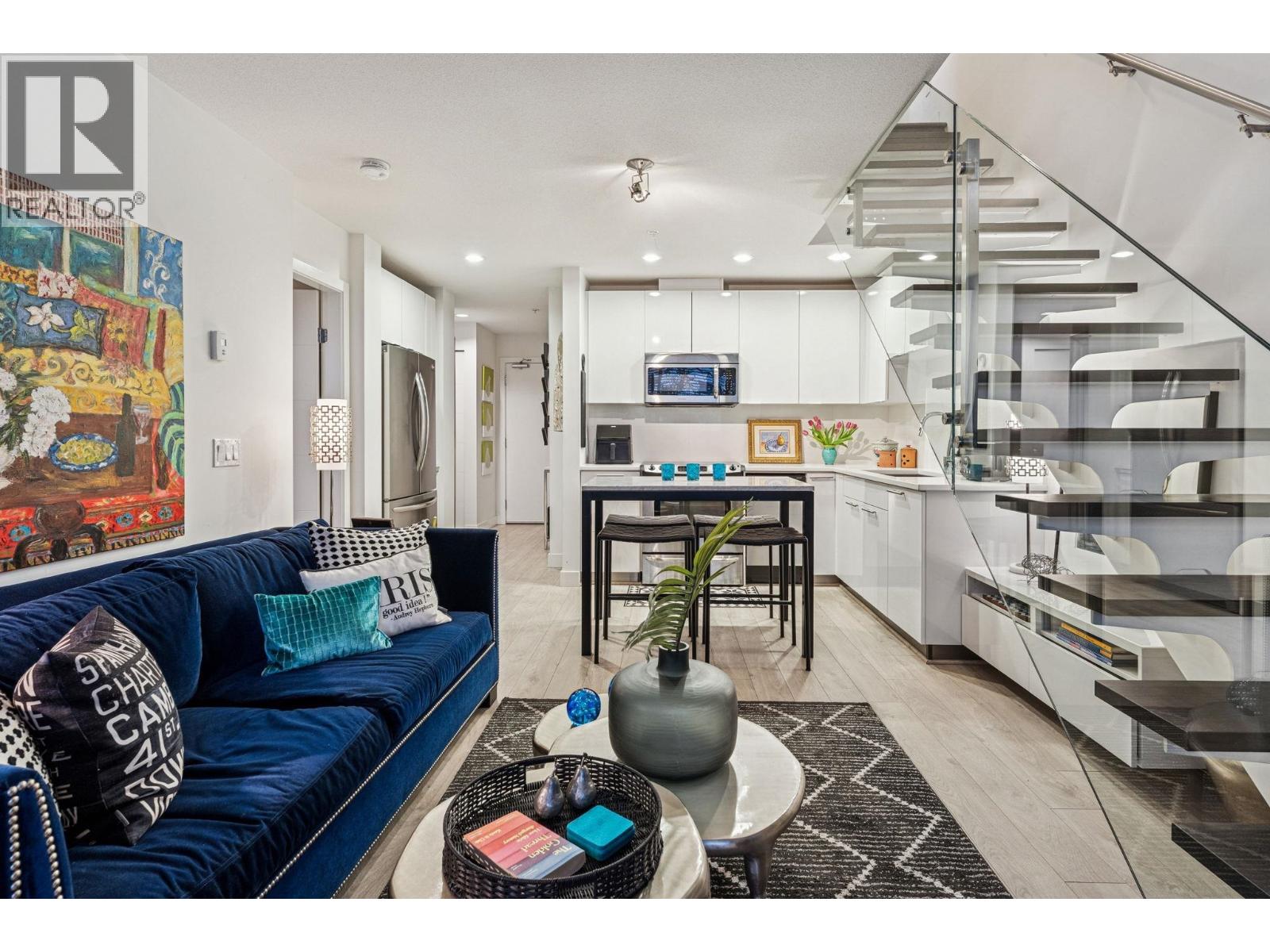 603 733 W 3rd Street, North Vancouver, British Columbia  V7M 0C8 - Photo 5 - R3078163