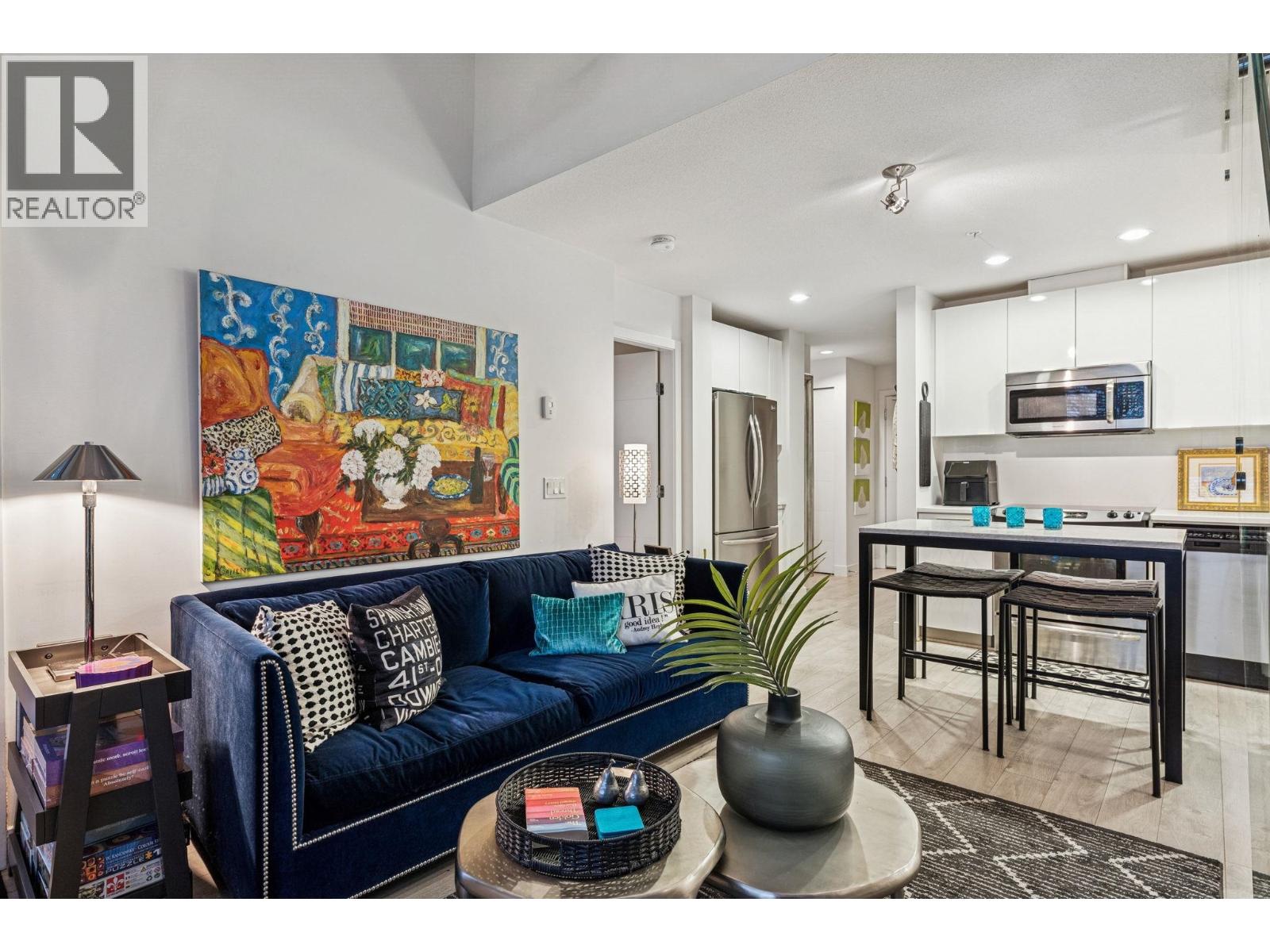 603 733 W 3rd Street, North Vancouver, British Columbia  V7M 0C8 - Photo 6 - R3078163