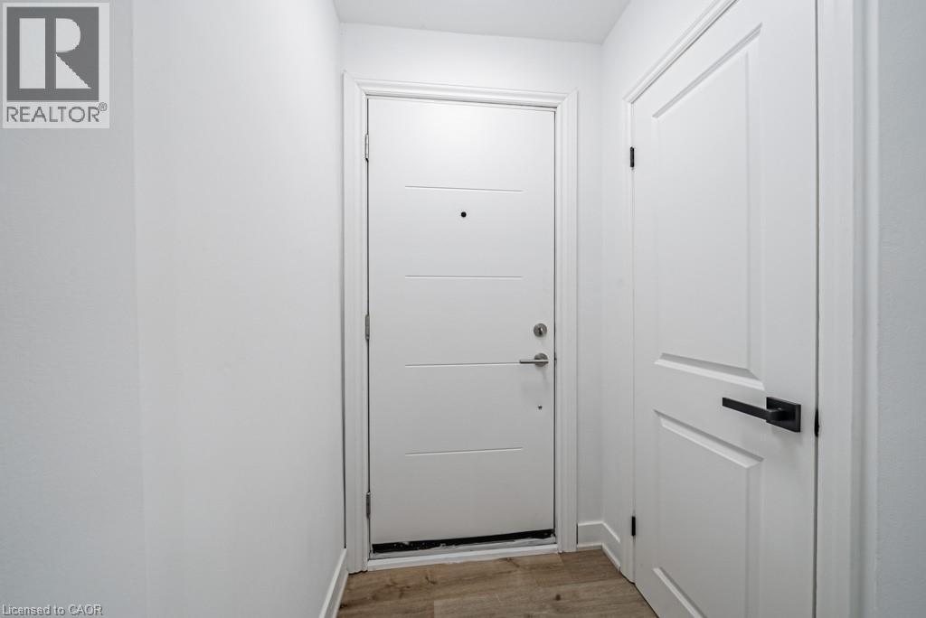 14 Woodbine Avenue Unit# A, St. Catharines, Ontario  L2N 3N3 - Photo 4 - 40798039