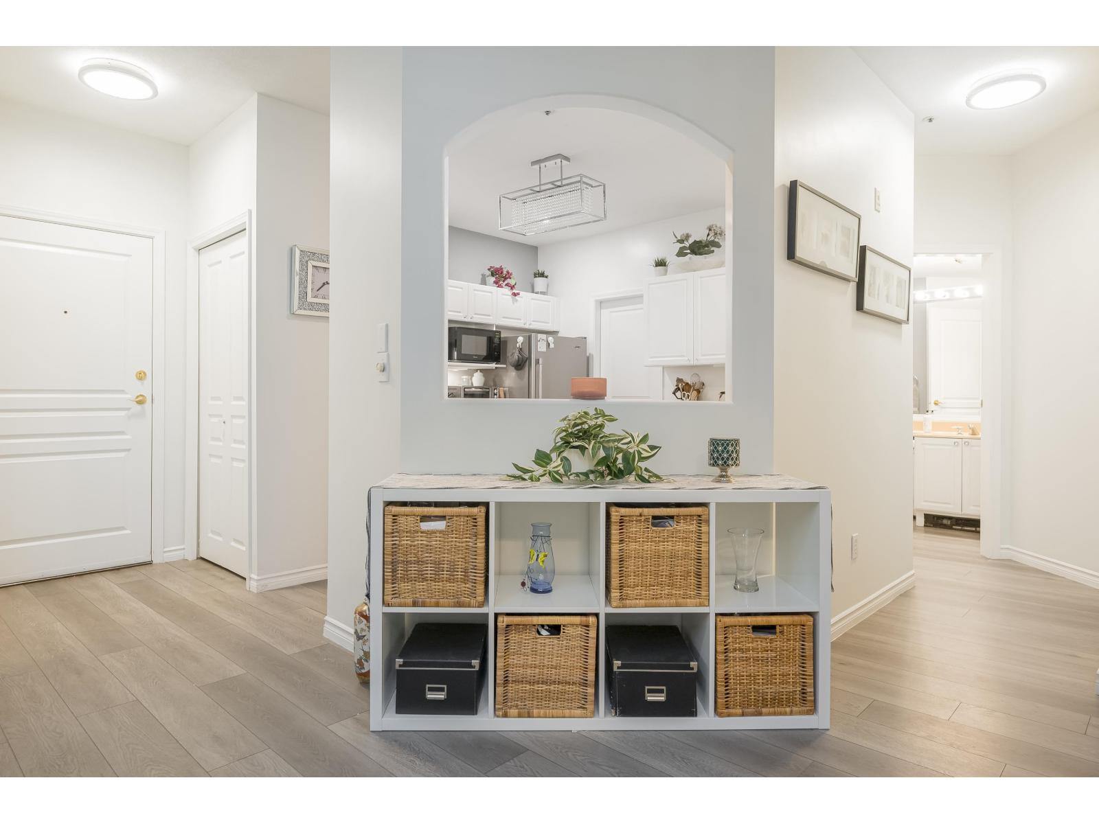 208 10320 156 Street, Surrey, British Columbia  V3R 4L8 - Photo 11 - R3056156