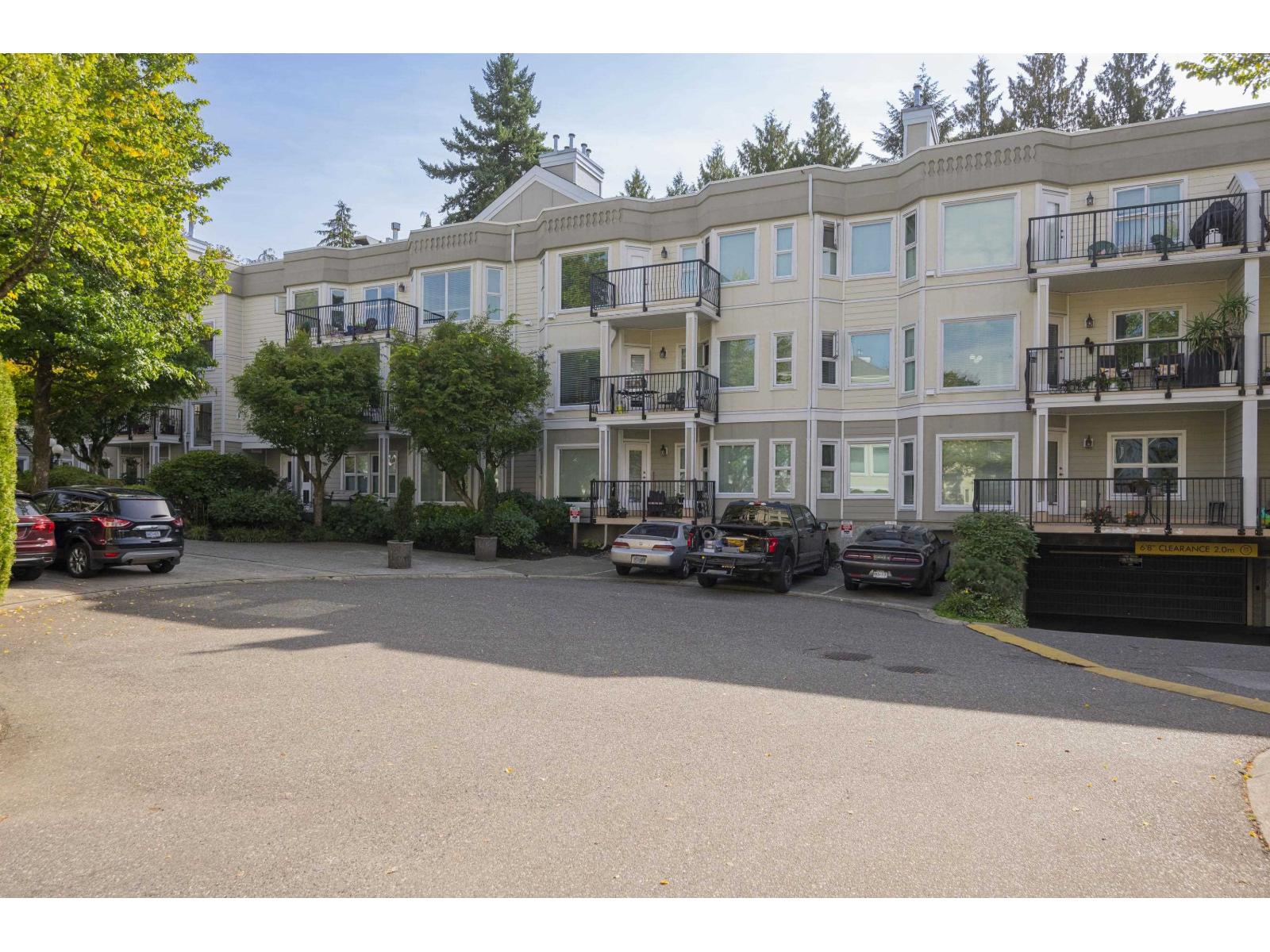 208 10320 156 Street, Surrey, British Columbia  V3R 4L8 - Photo 2 - R3056156