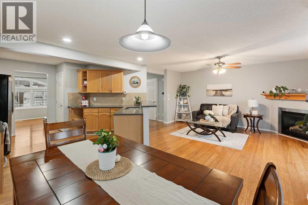 146 Copperstone Grove Se, Calgary, Alberta  T2Z 4X8 - Photo 6 - A2271514