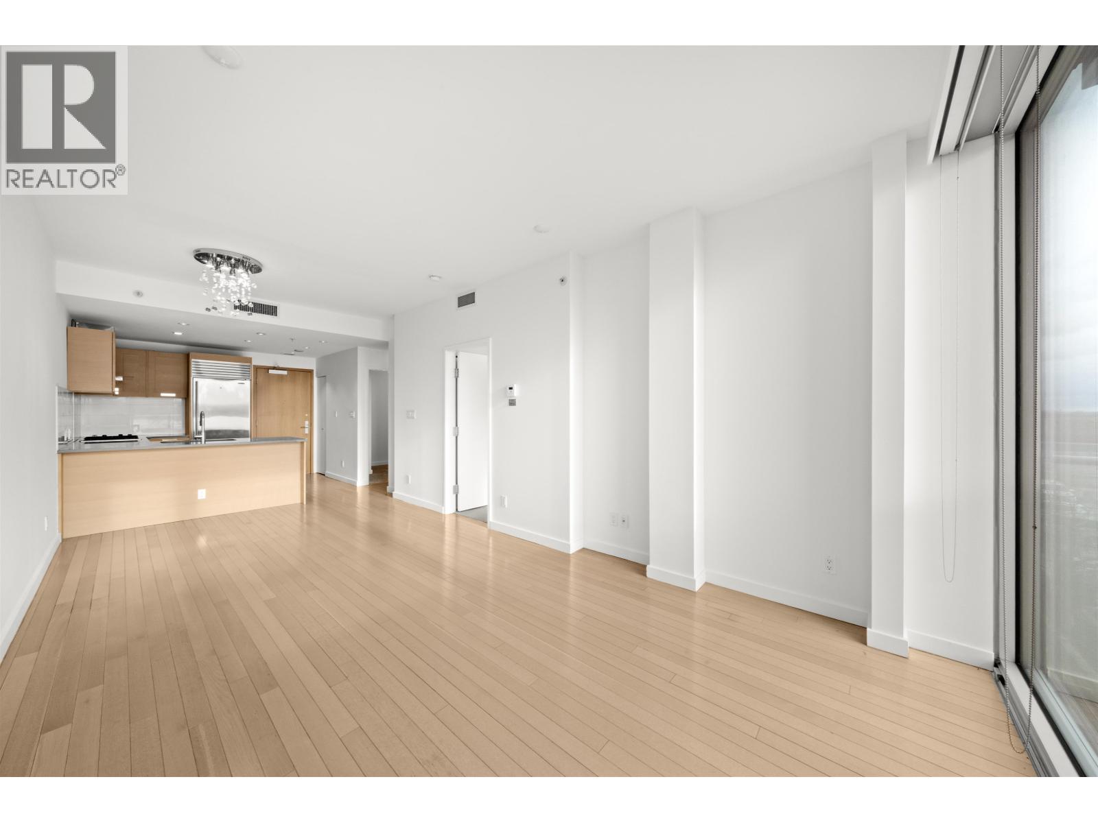 725 8080 Cambie Road, Richmond, British Columbia  V6X 0C1 - Photo 16 - R3078409