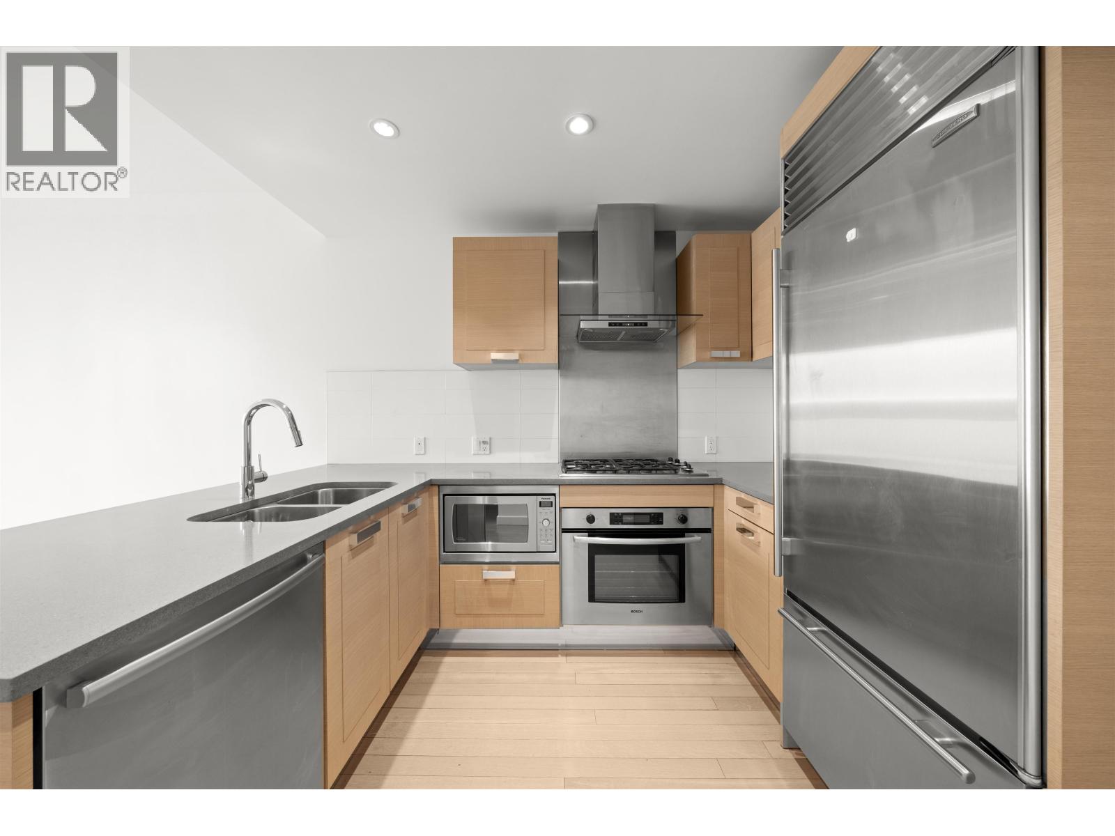 725 8080 Cambie Road, Richmond, British Columbia  V6X 0C1 - Photo 6 - R3078409