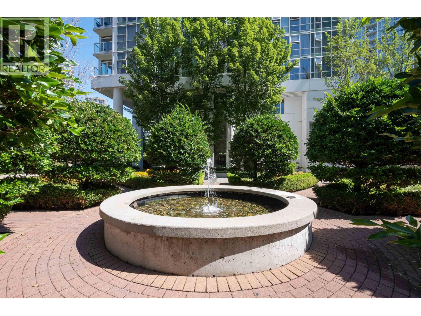 2105 193 Aquarius Mews, Vancouver, British Columbia  V6Z 2Z2 - Photo 25 - R3078615