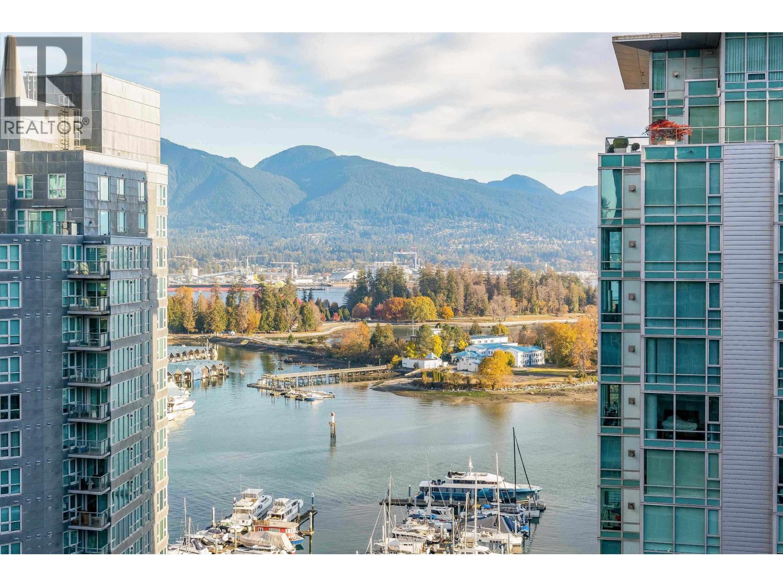 2101 1499 W Pender Street, Vancouver, British Columbia  V6G 0A7 - Photo 10 - R3078626