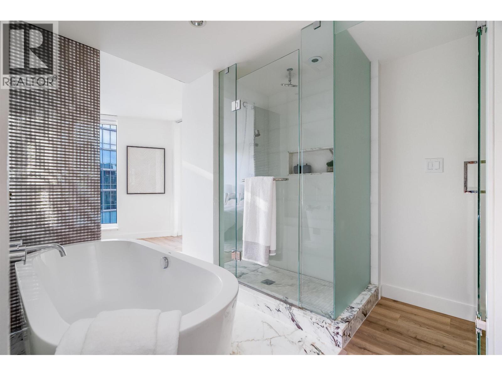 2101 1499 W Pender Street, Vancouver, British Columbia  V6G 0A7 - Photo 6 - R3078626