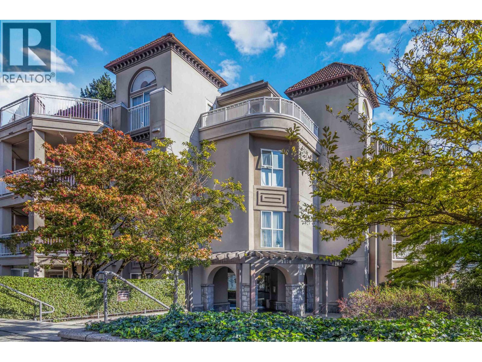 402 1128 Sixth Avenue, New Westminster, British Columbia  V3M 6V8 - Photo 1 - R3078633