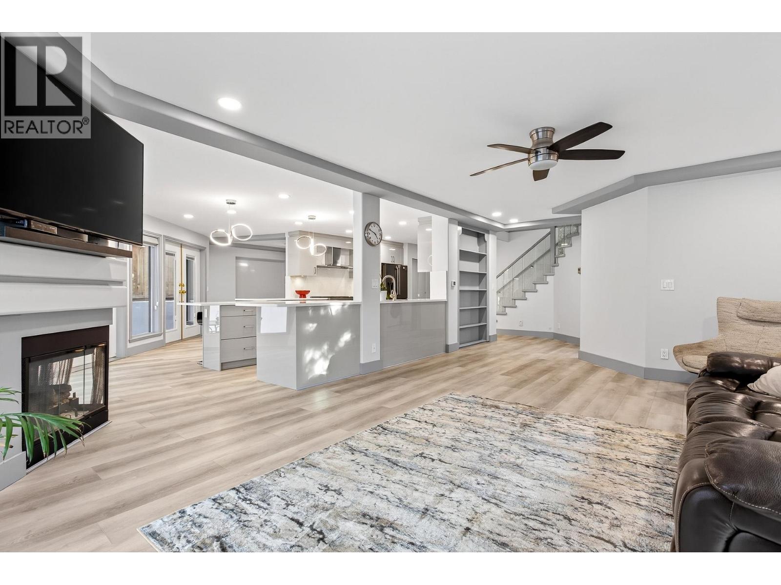 2271 Sorrento Drive, Coquitlam, British Columbia  V3K 6P4 - Photo 12 - R3078630