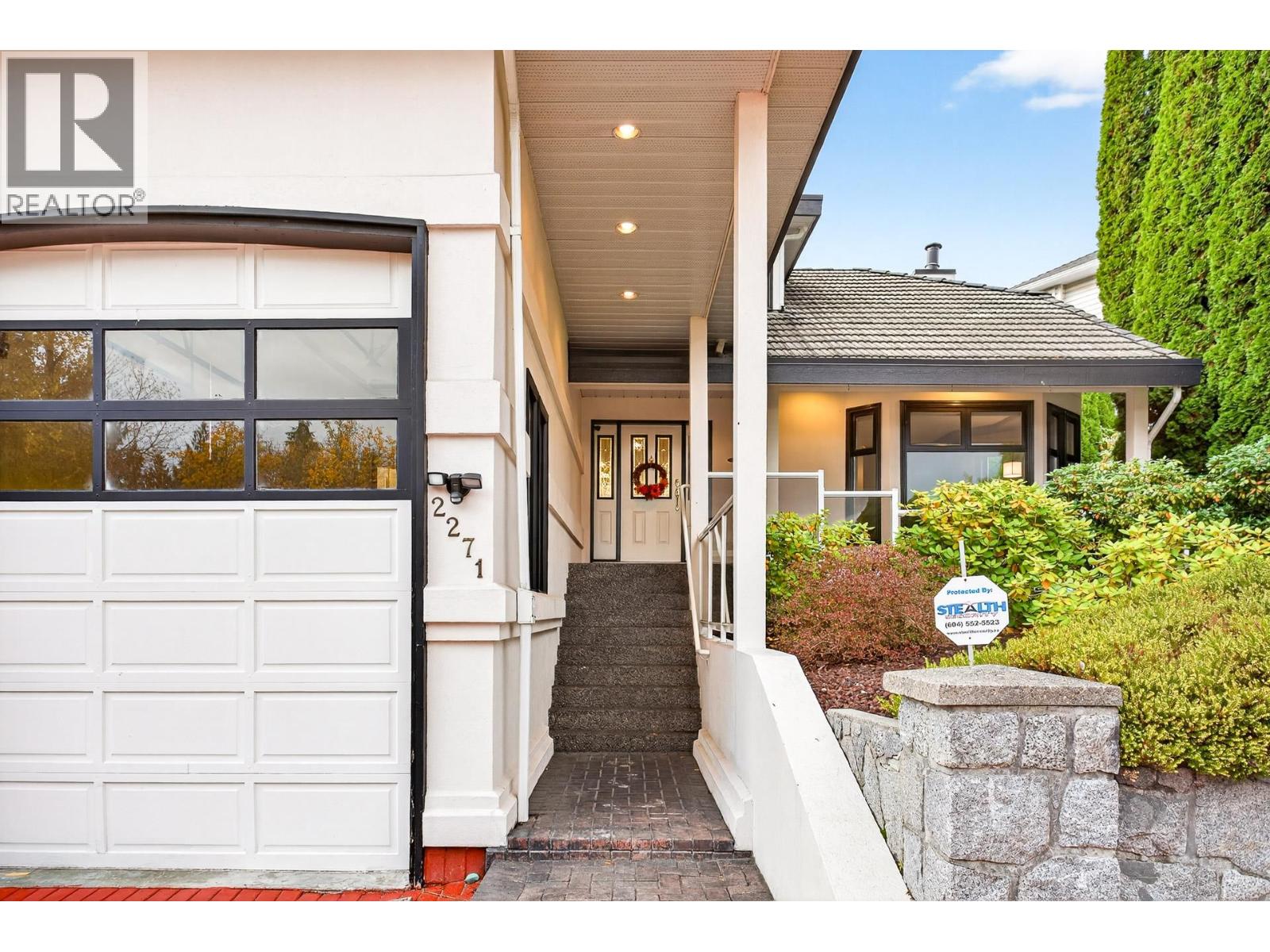 2271 Sorrento Drive, Coquitlam, British Columbia  V3K 6P4 - Photo 39 - R3078630