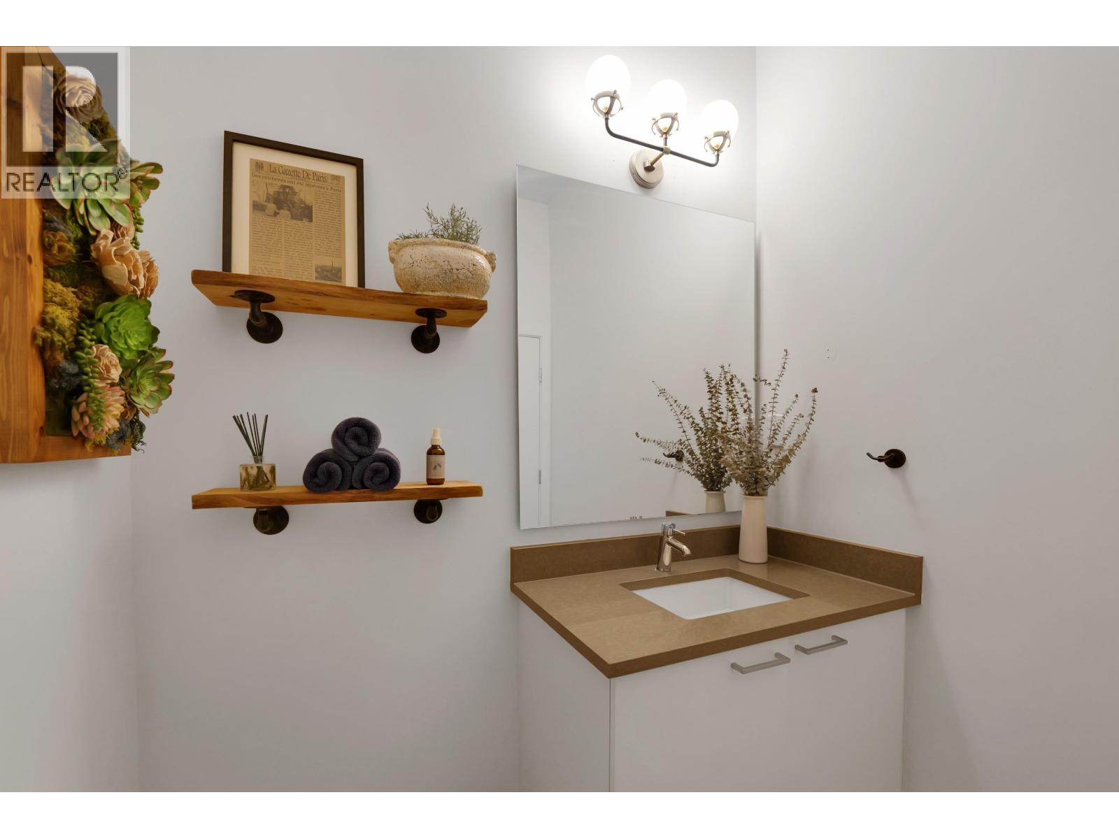 39349 Falcon Crescent, Squamish, British Columbia  V8B 0Y9 - Photo 15 - R3078634