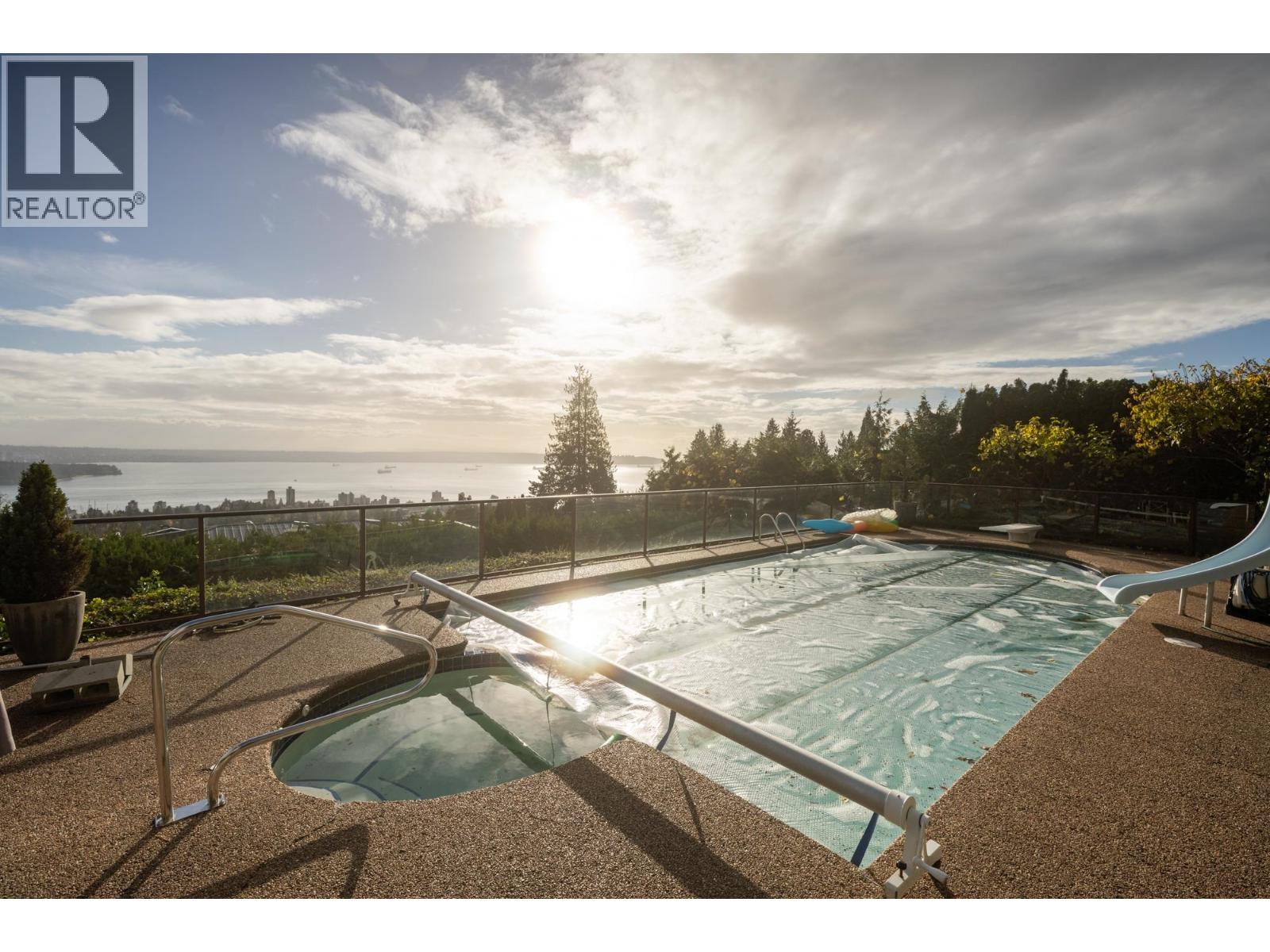 2346 Westhill Drive, West Vancouver, British Columbia  V7S 2Z5 - Photo 23 - R3078705