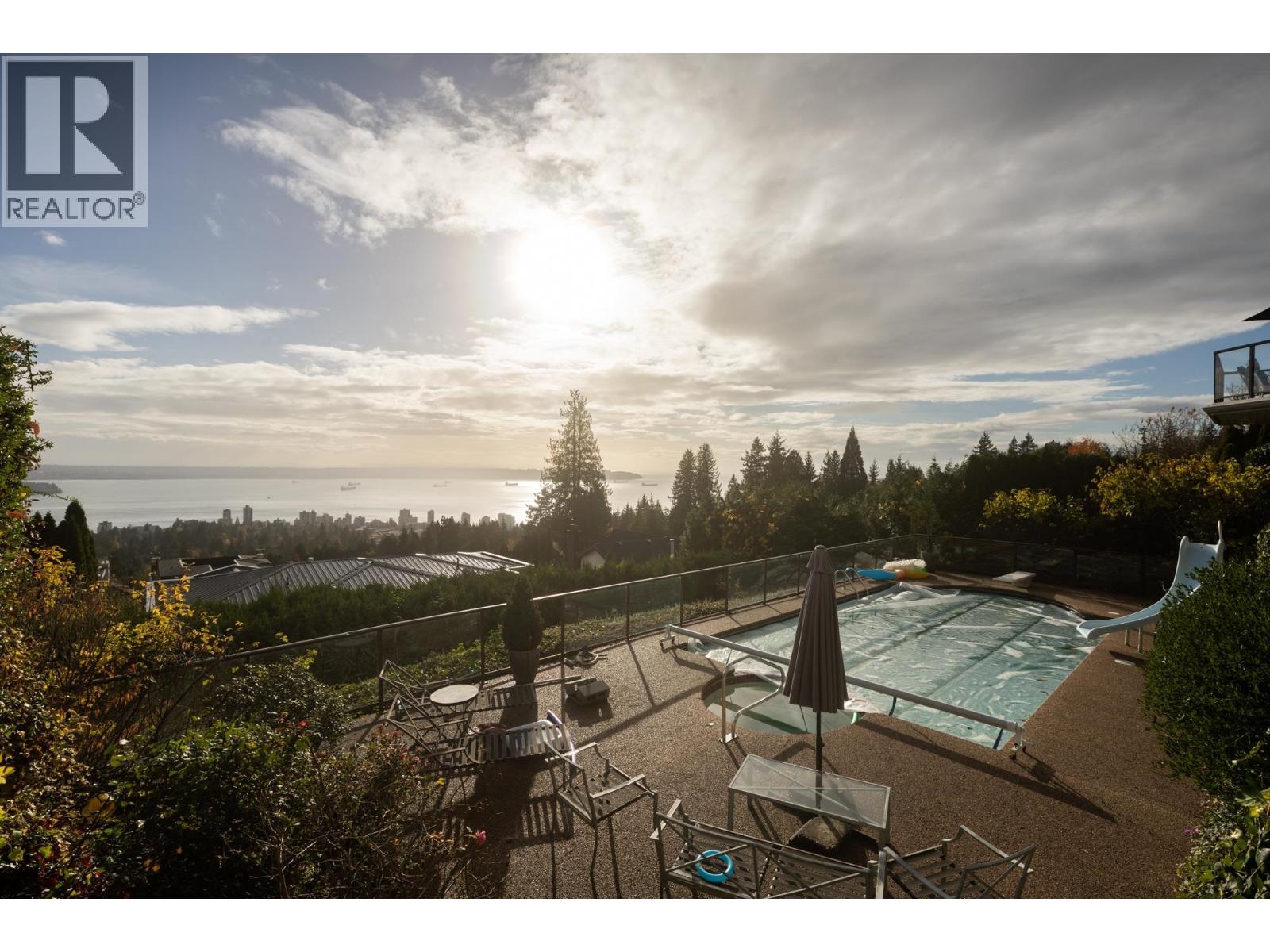 2346 Westhill Drive, West Vancouver, British Columbia  V7S 2Z5 - Photo 24 - R3078705