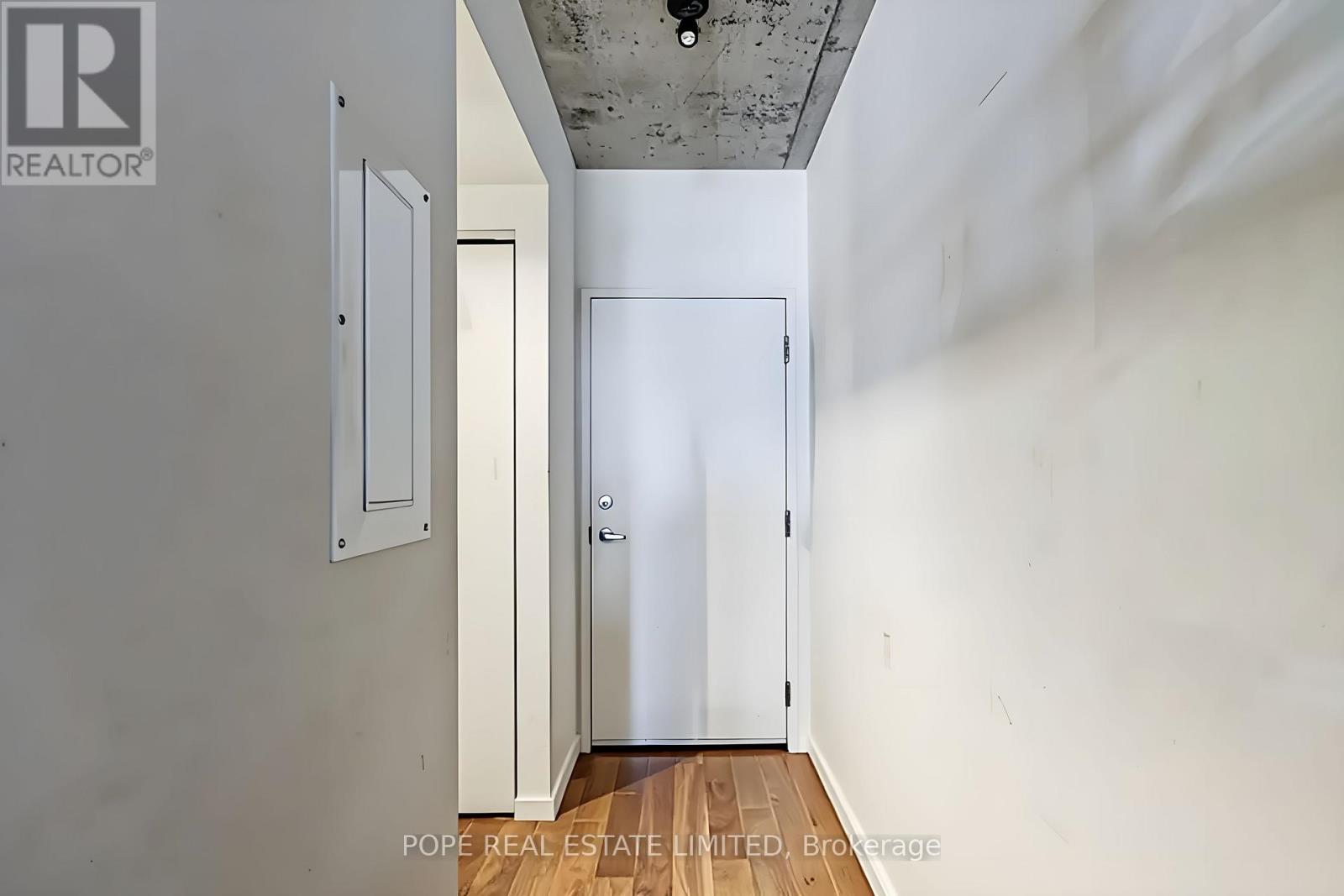 719 - 51 Trolley Crescent, Toronto, Ontario  M5A 0E9 - Photo 11 - C12689600