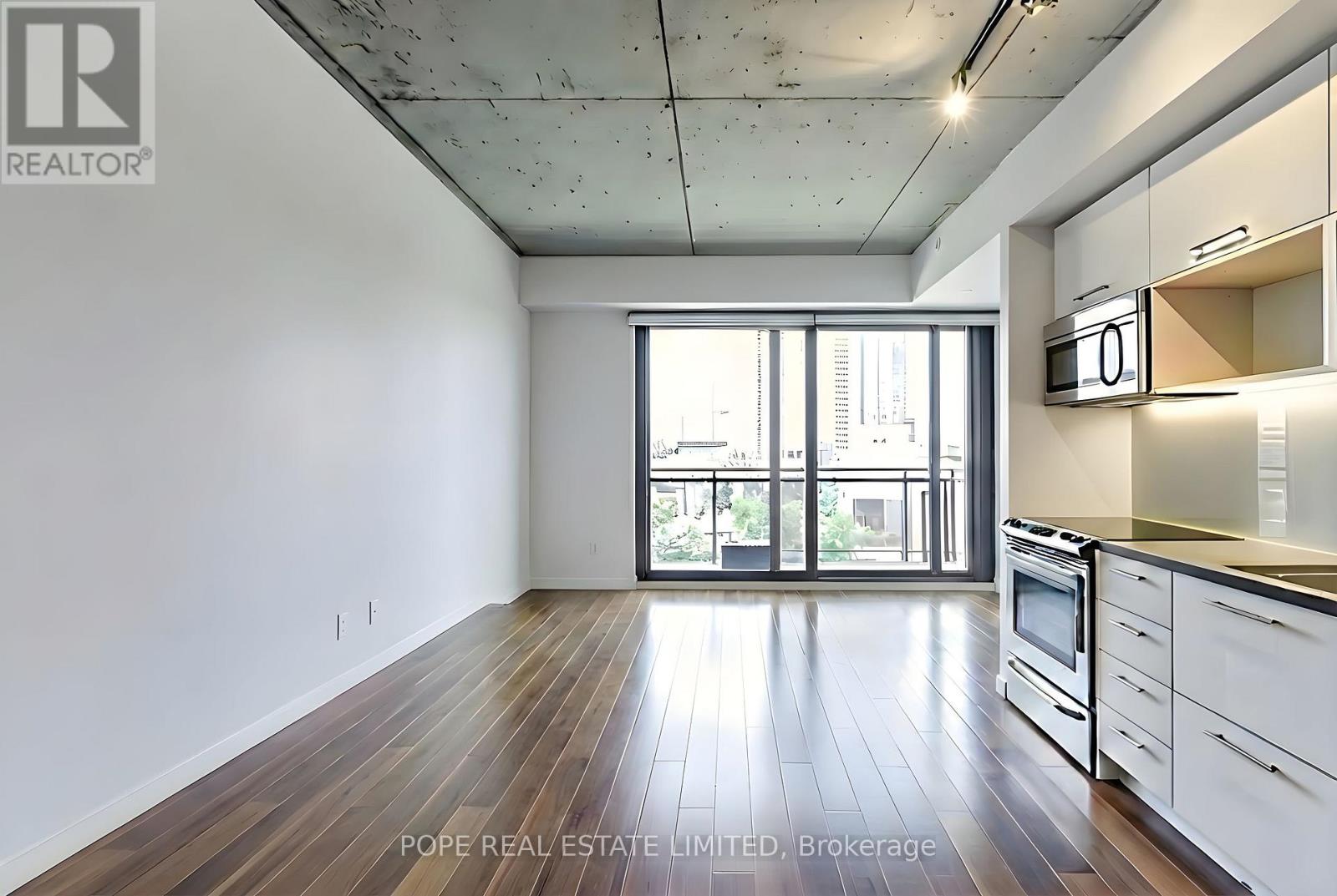 719 - 51 Trolley Crescent, Toronto, Ontario  M5A 0E9 - Photo 5 - C12689600