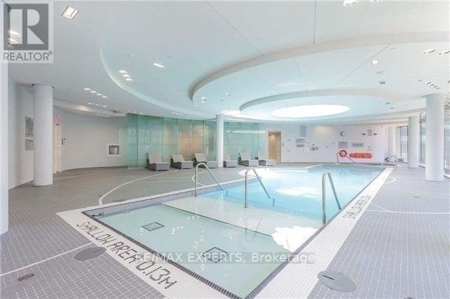 1204 - 14 York Street, Toronto, Ontario  M5J 0A9 - Photo 2 - C12689630