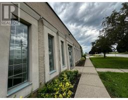 5 - 126 COMMERCIAL AVENUE, Ajax, Ontario