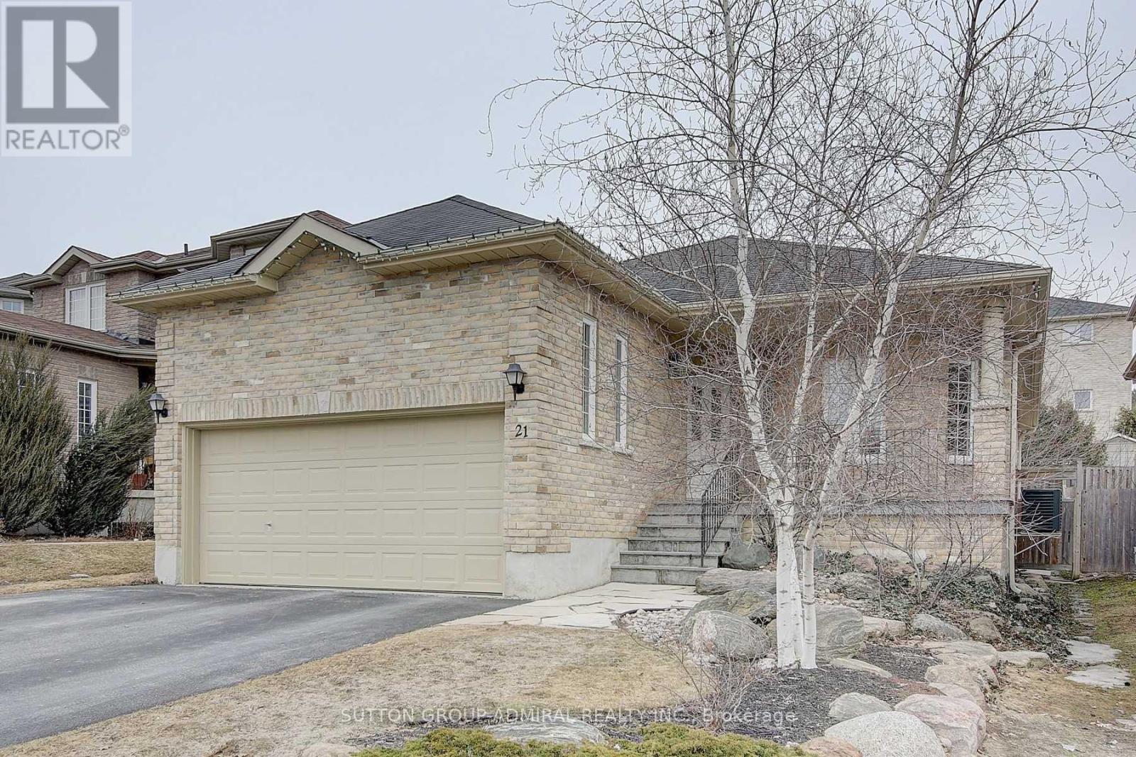 21 BLACK ASH TRAIL S, Barrie, Ontario