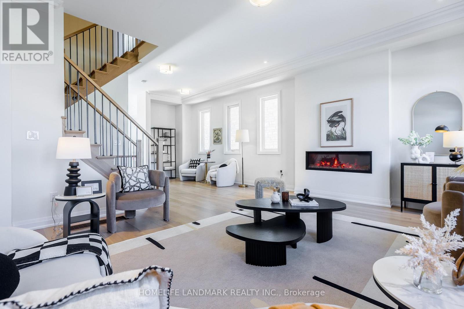 4267 Major Mackenzie Drive E, Markham, Ontario  L6C 3L5 - Photo 10 - N12689612