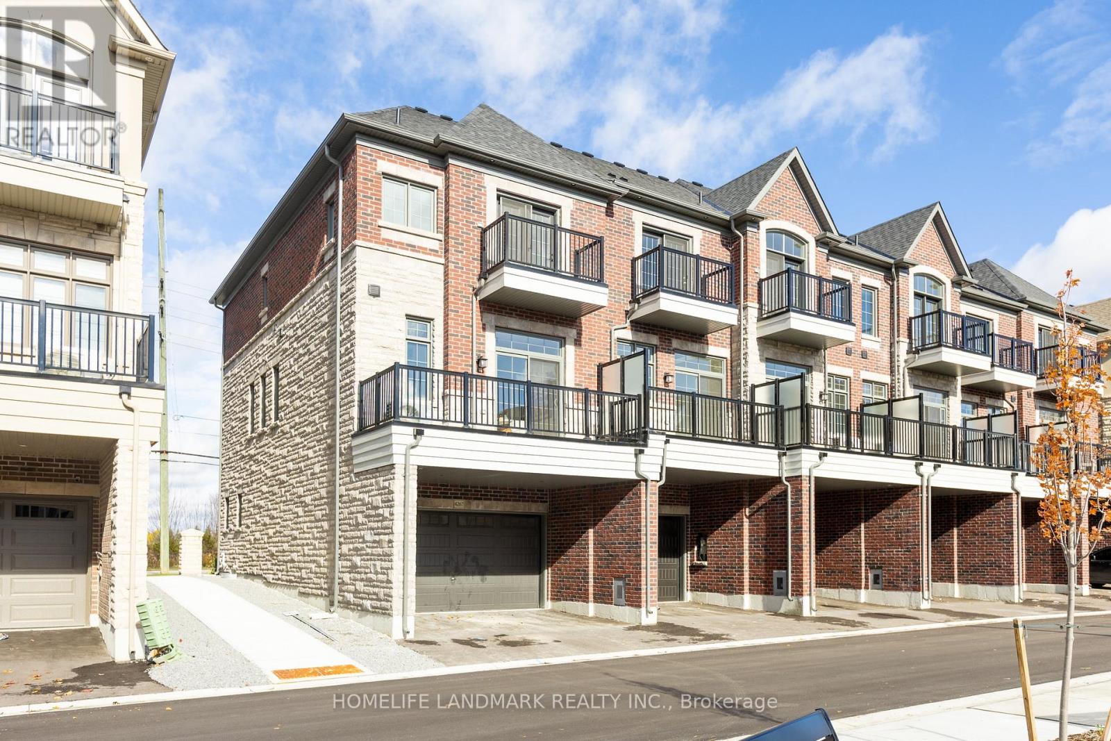 4267 Major Mackenzie Drive E, Markham, Ontario  L6C 3L5 - Photo 23 - N12689612