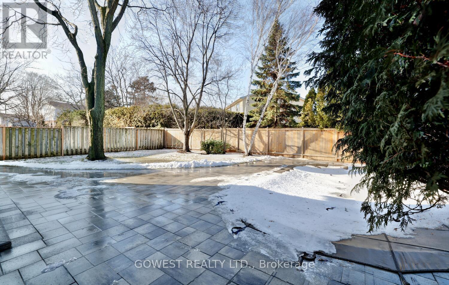 981 Valdese Drive, Mississauga, Ontario  L5C 2Z5 - Photo 47 - W12689624