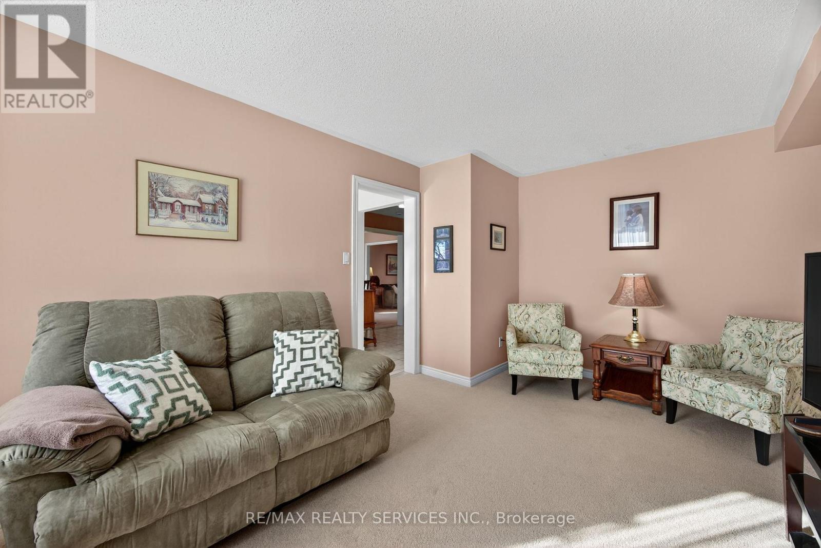 31 Gardenia Way, Caledon, Ontario  L7C 1B1 - Photo 20 - W12689640