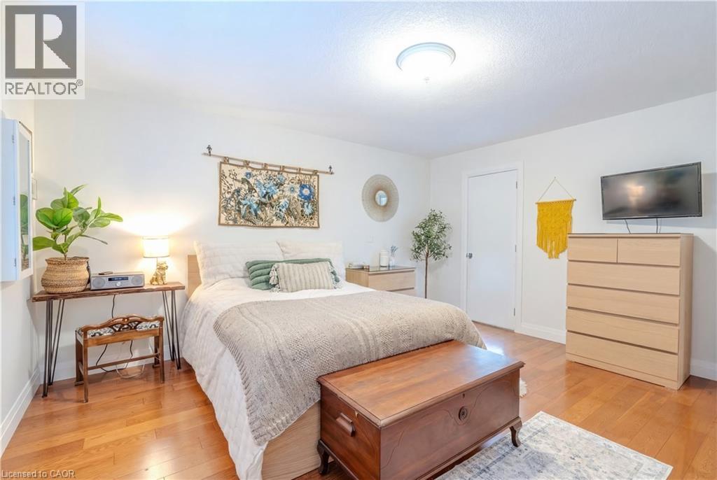 17 Krieghoff Drive, Hamilton, Ontario  L9B 2L4 - Photo 23 - 40797866