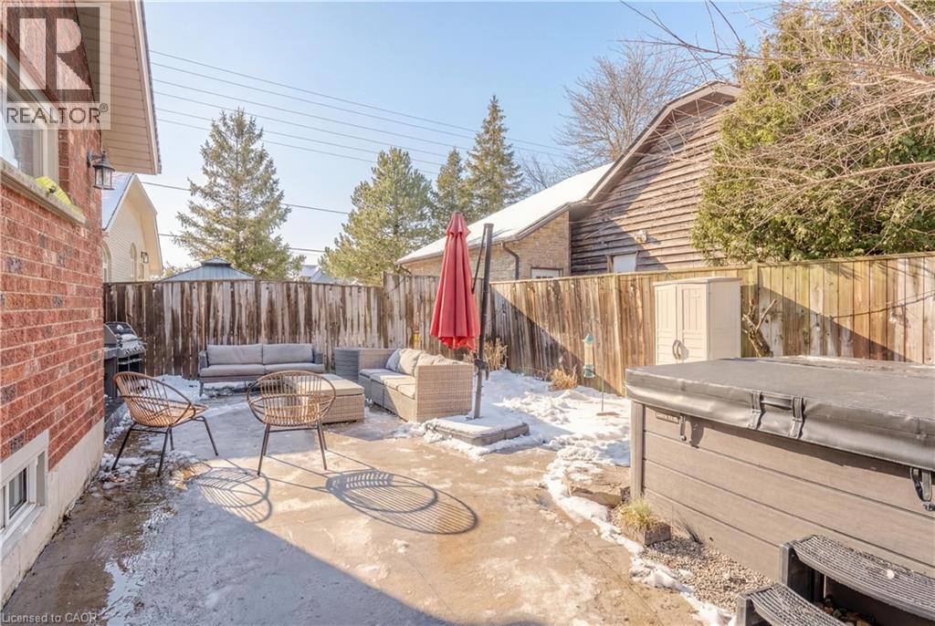 17 Krieghoff Drive, Hamilton, Ontario  L9B 2L4 - Photo 41 - 40797866