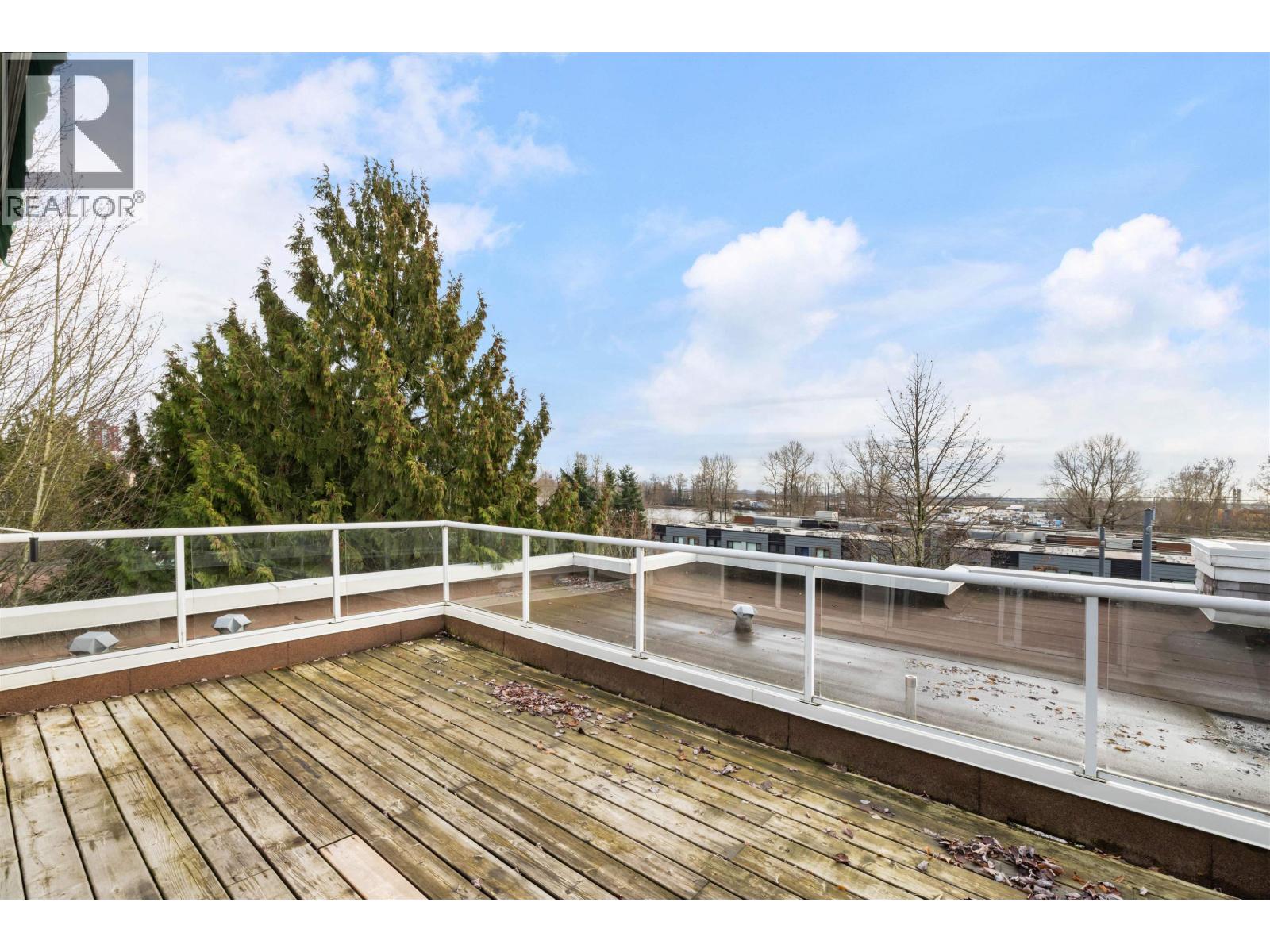 407 8460 Jellicoe Street, Vancouver, British Columbia  V5S 4S8 - Photo 13 - R3078067